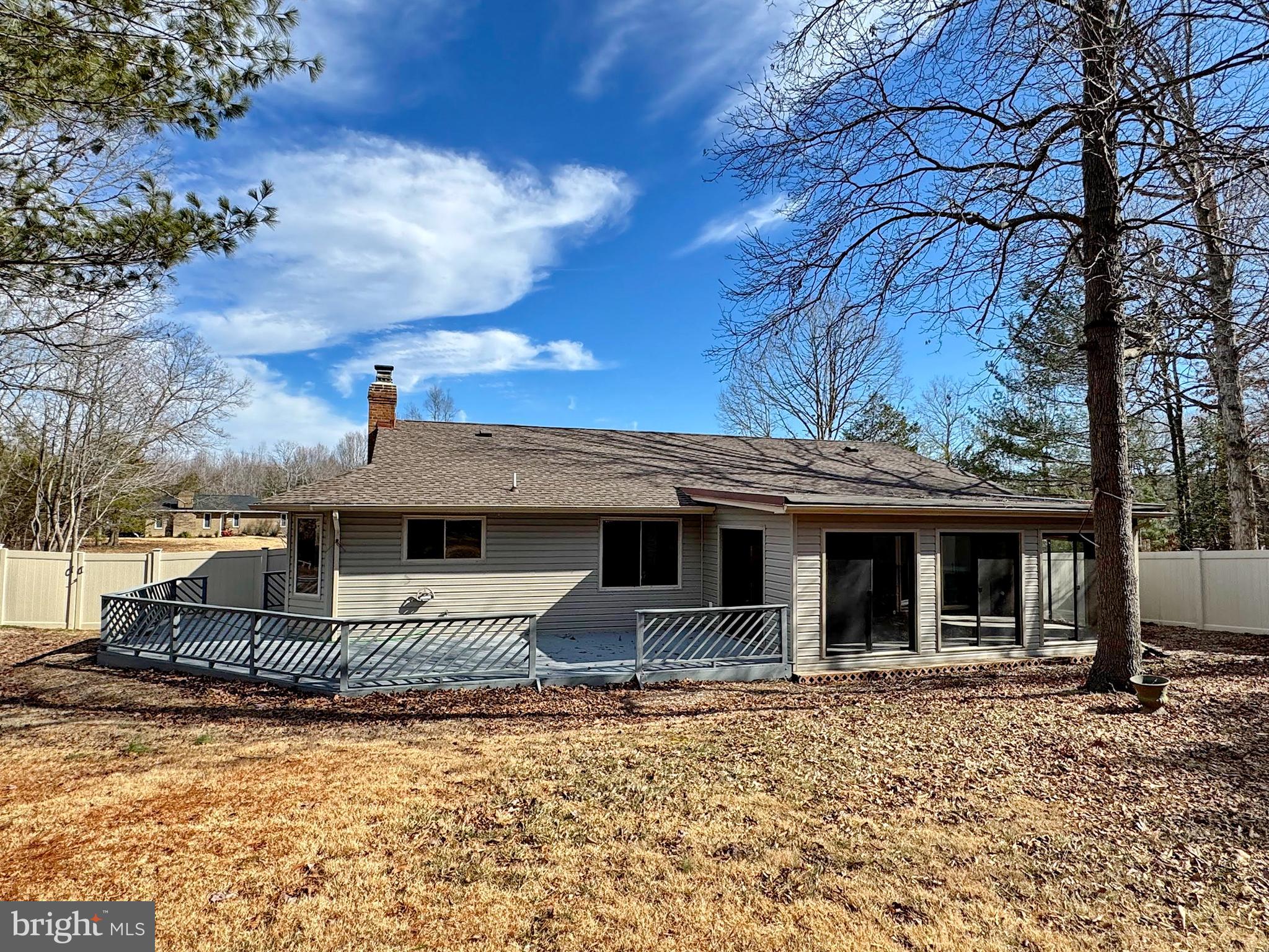 CLARKS RUN - Residential Lease