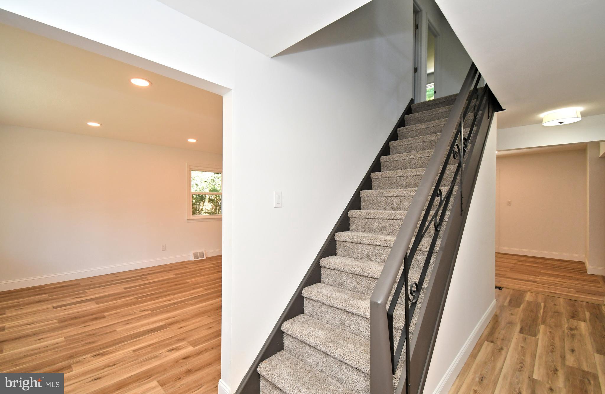 LAFAYETTE HILL - Residential