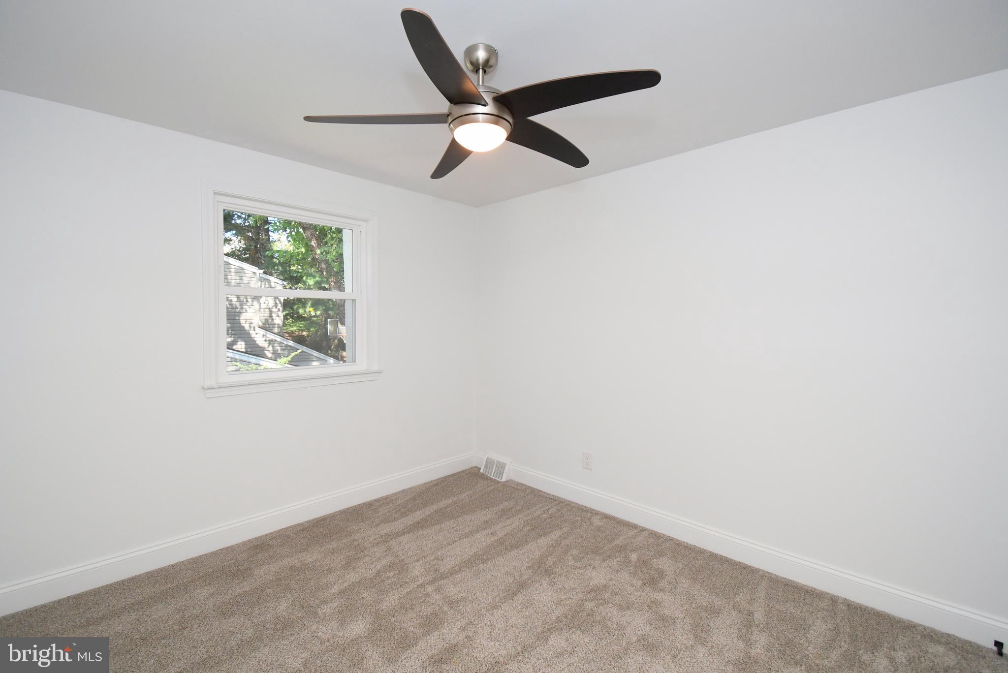 LAFAYETTE HILL - Residential