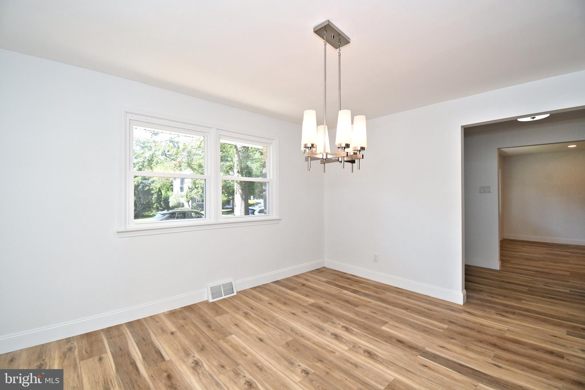 LAFAYETTE HILL - Residential