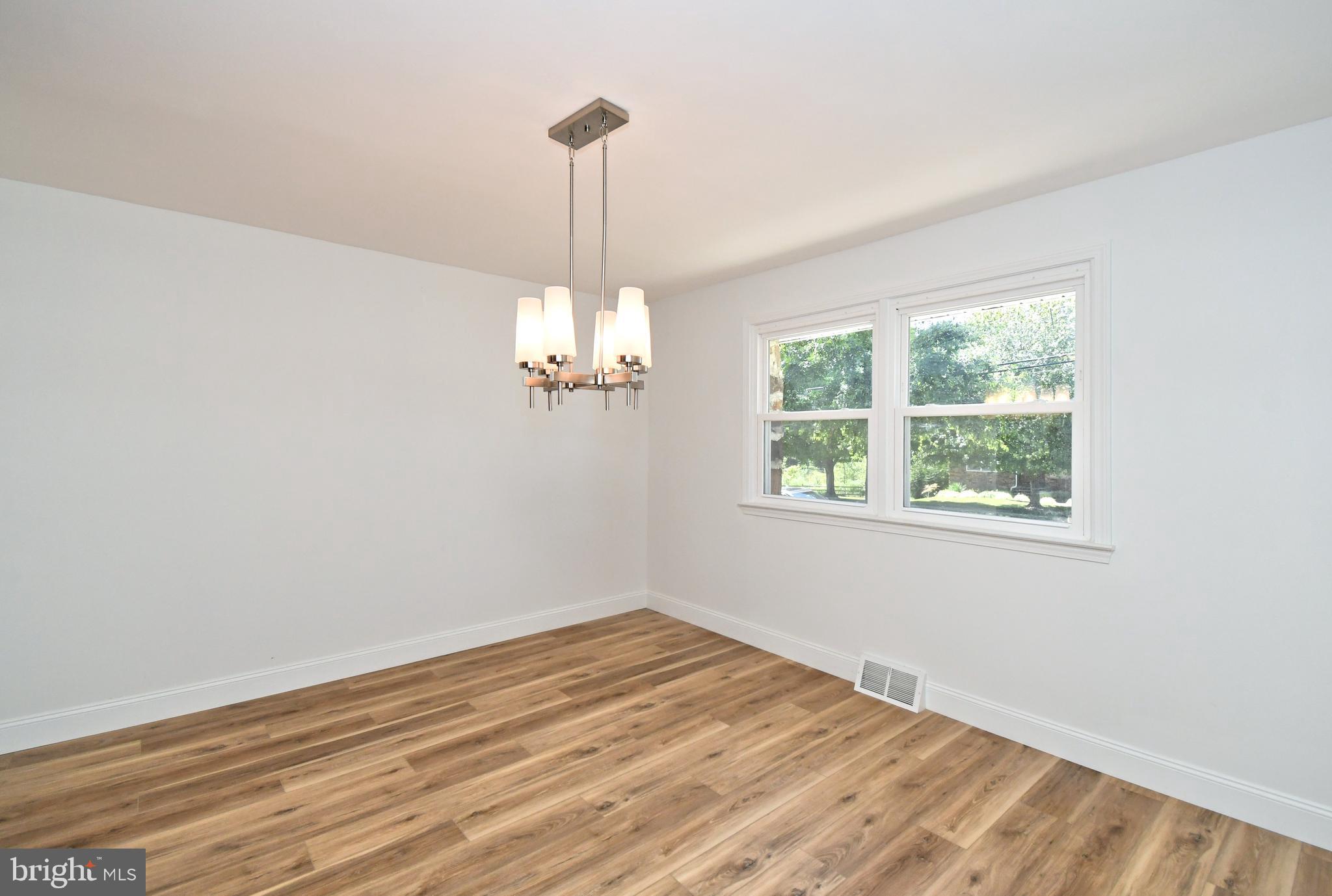 LAFAYETTE HILL - Residential