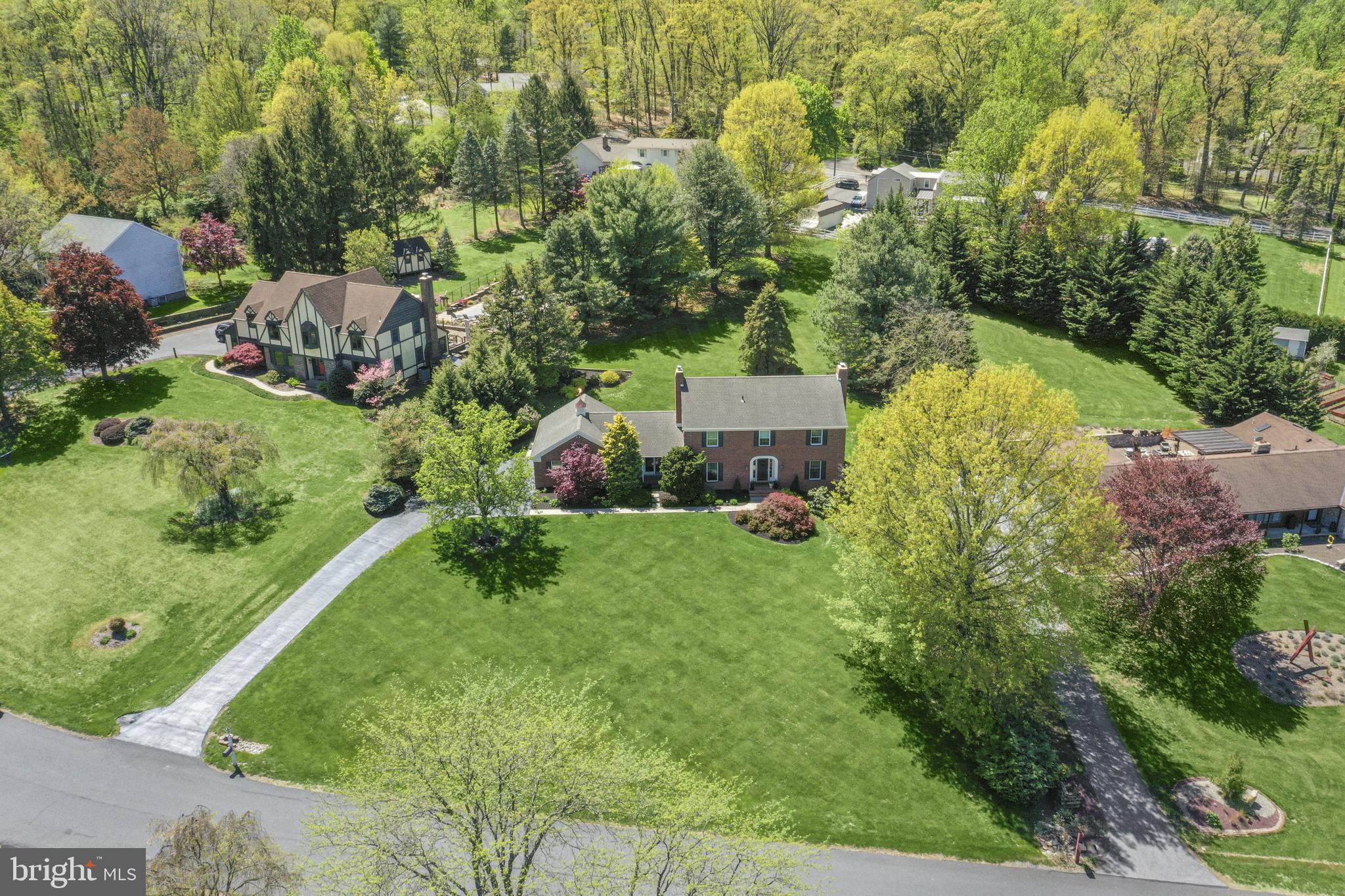 THE OAKS - Residential