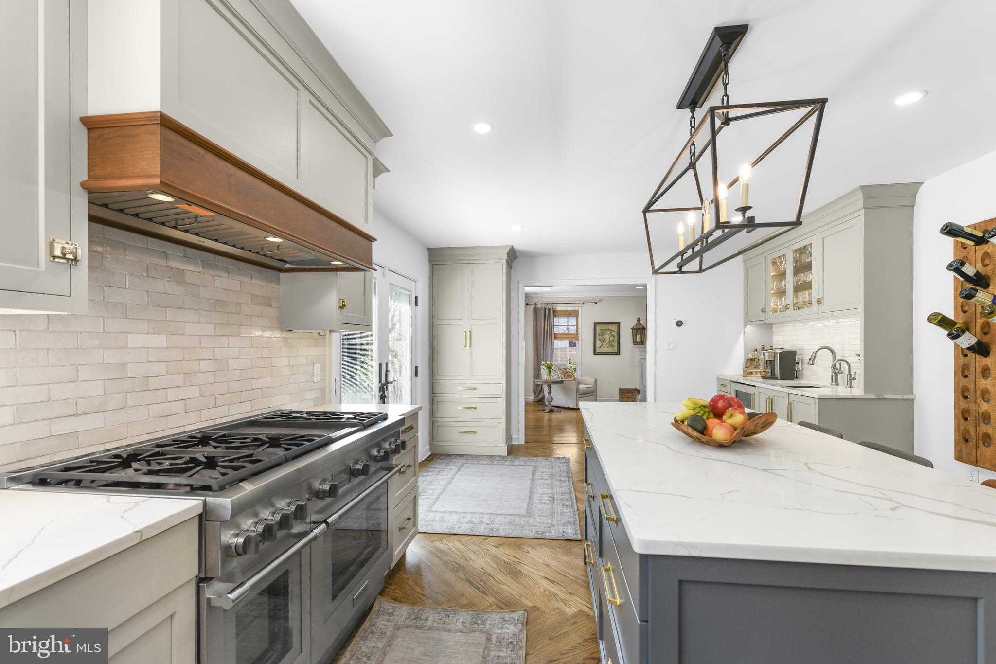 THE OAKS - Residential