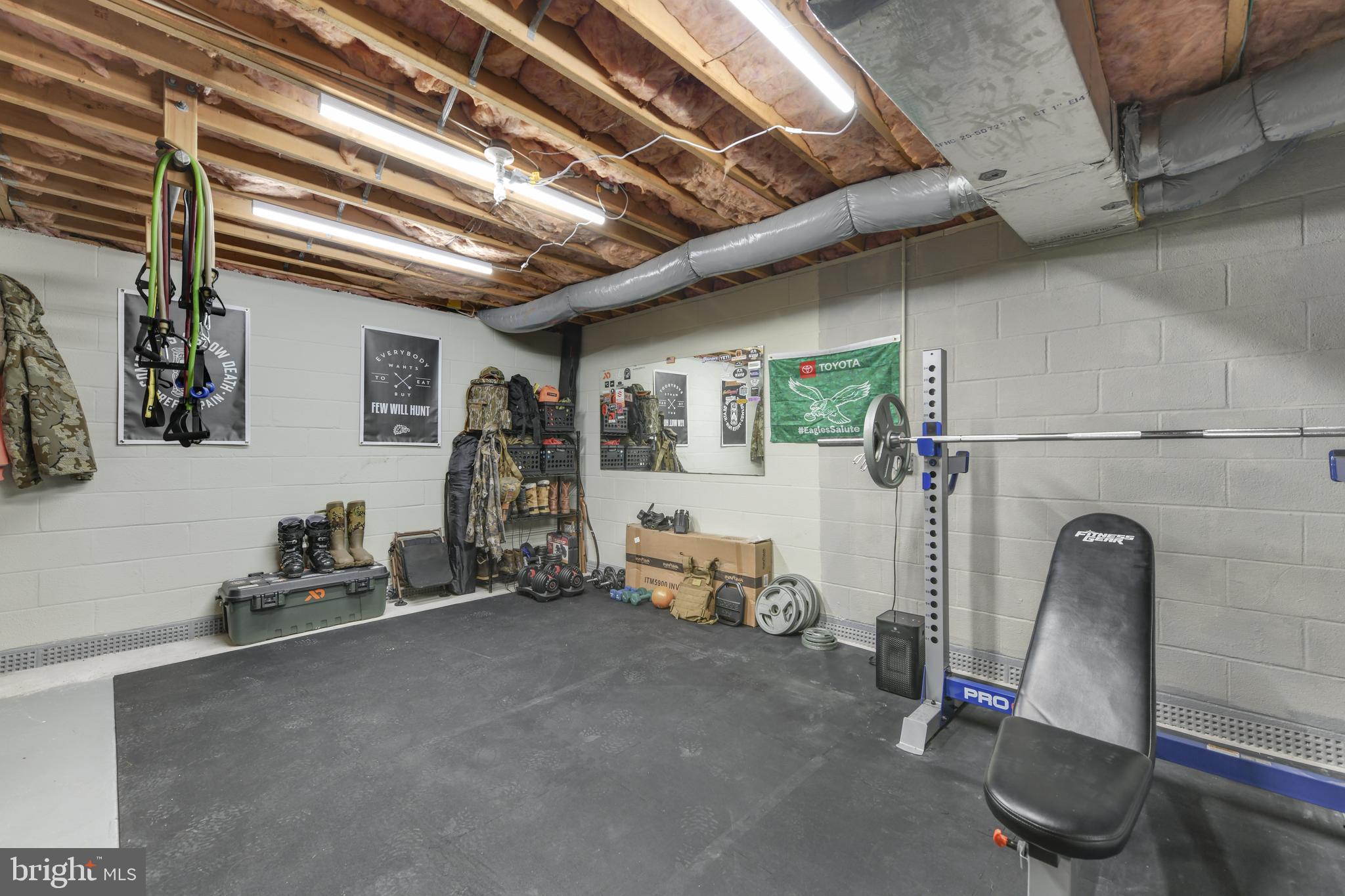 THE OAKS - Residential