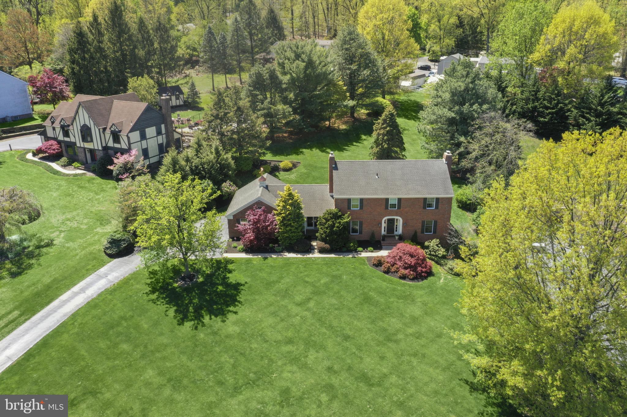 THE OAKS - Residential