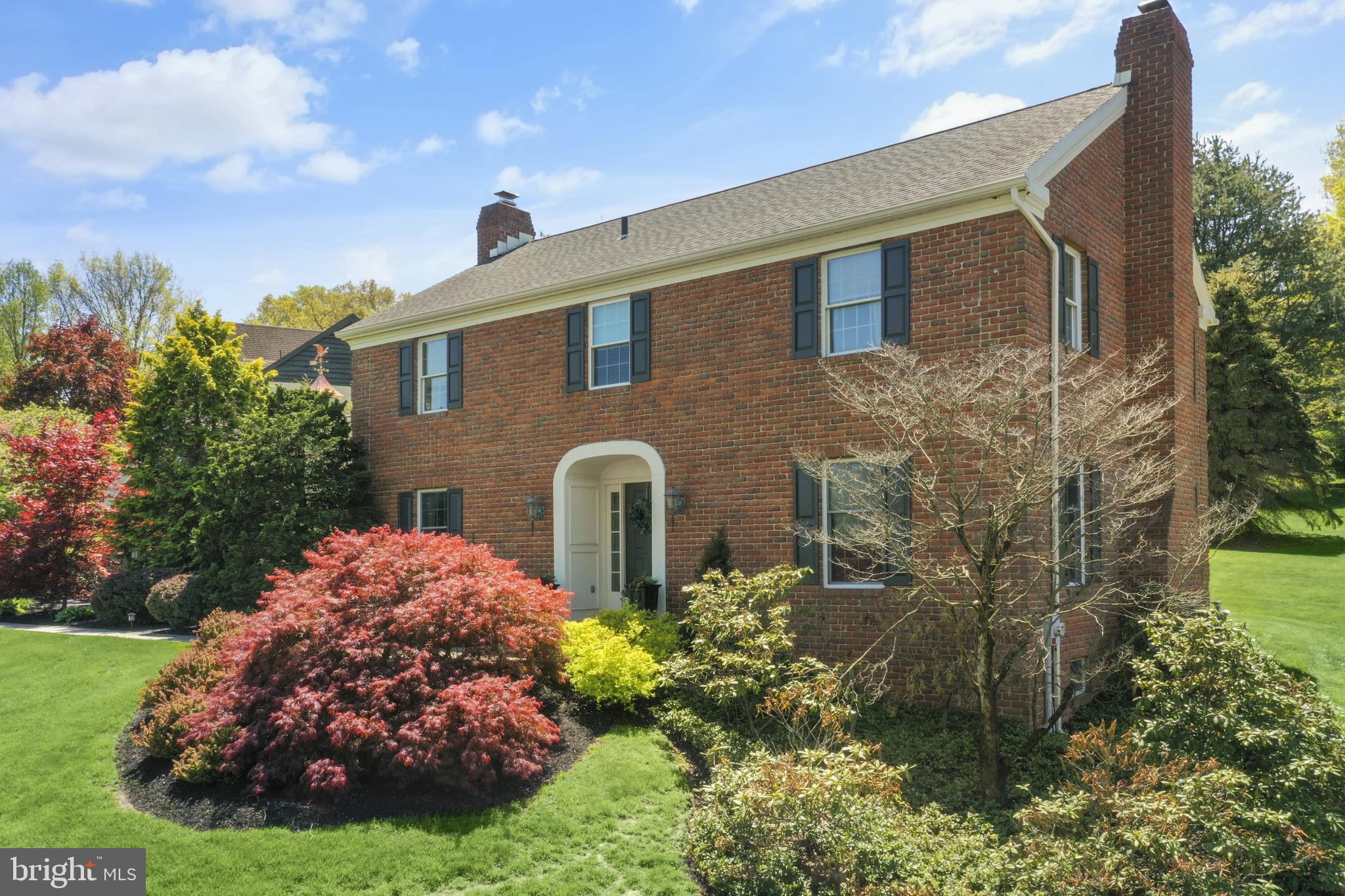 THE OAKS - Residential