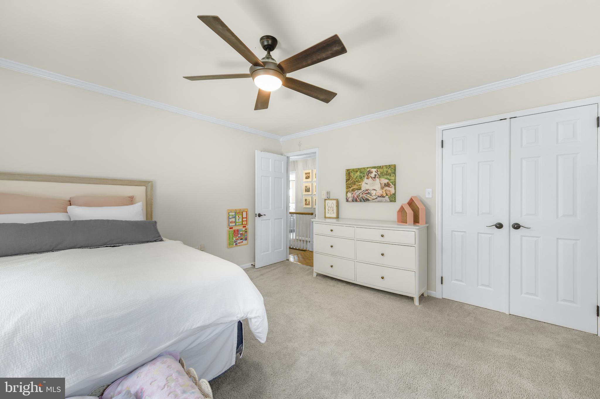 THE OAKS - Residential