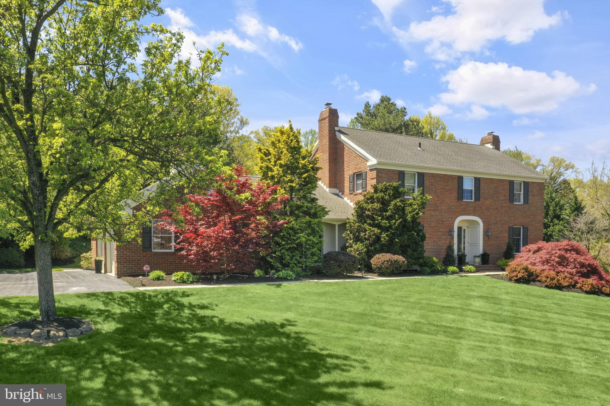 THE OAKS - Residential