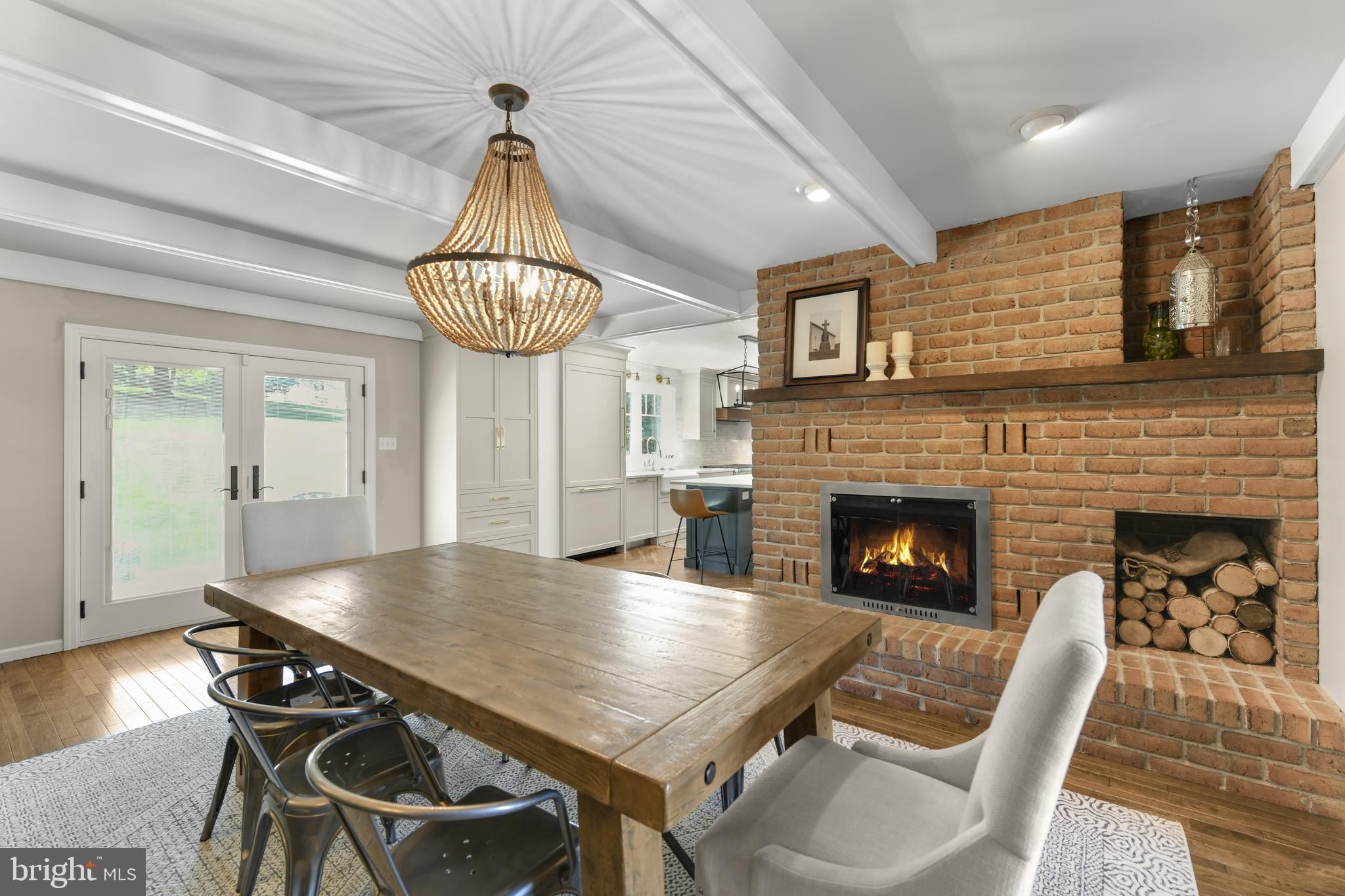 THE OAKS - Residential