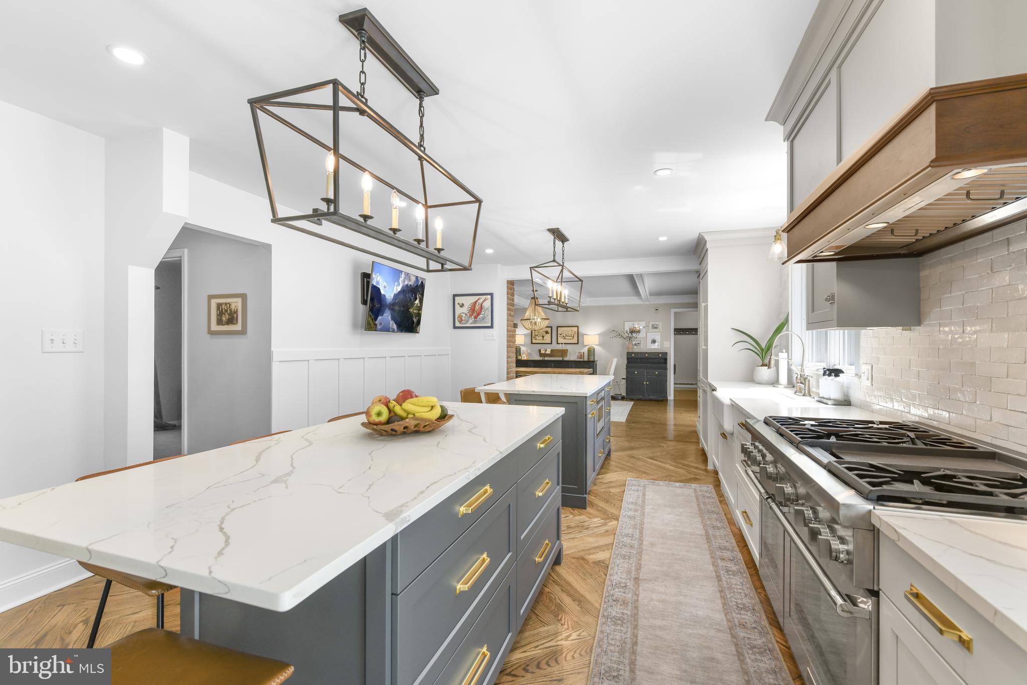 THE OAKS - Residential