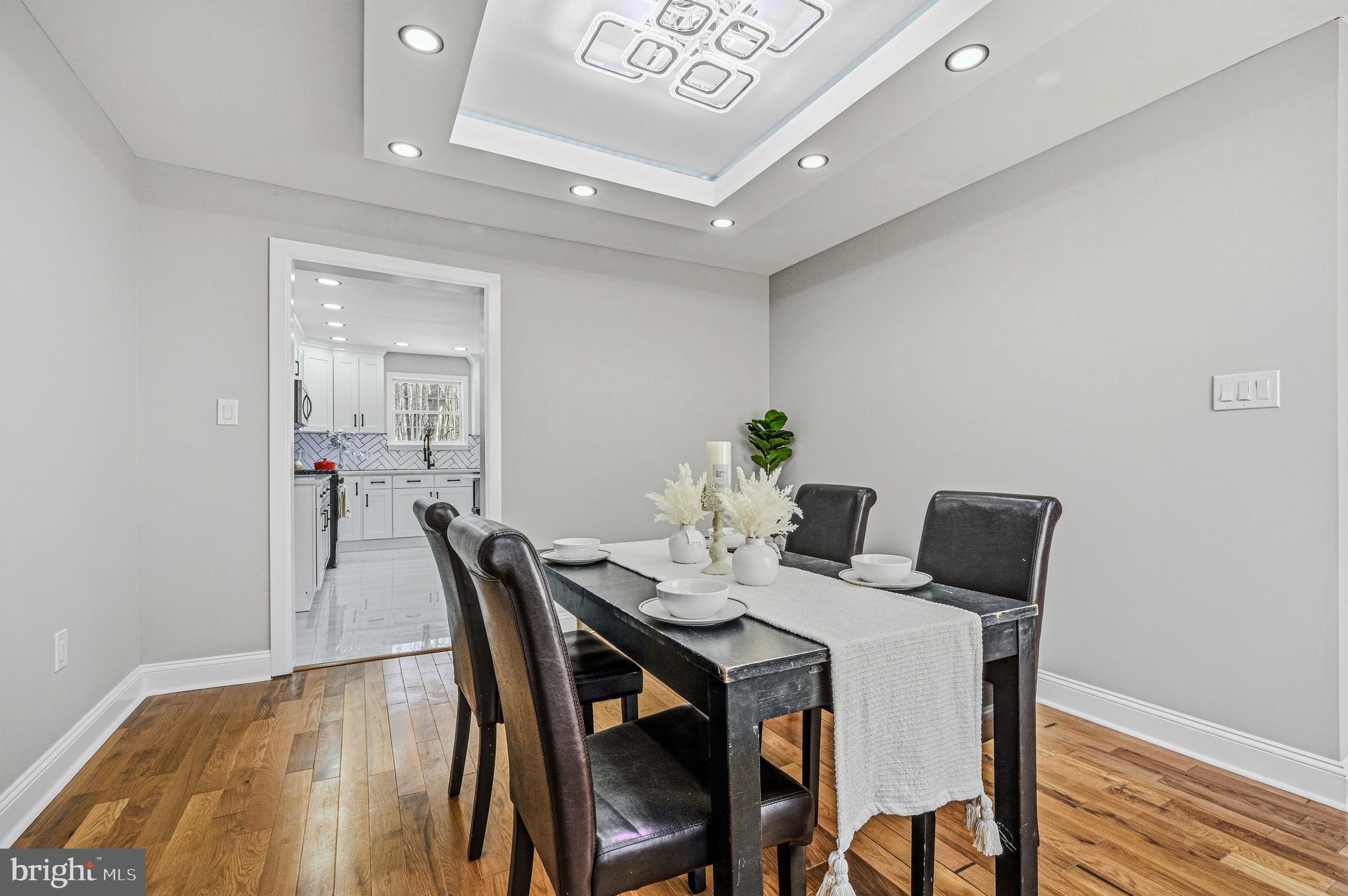 SALEM TRACE - Residential