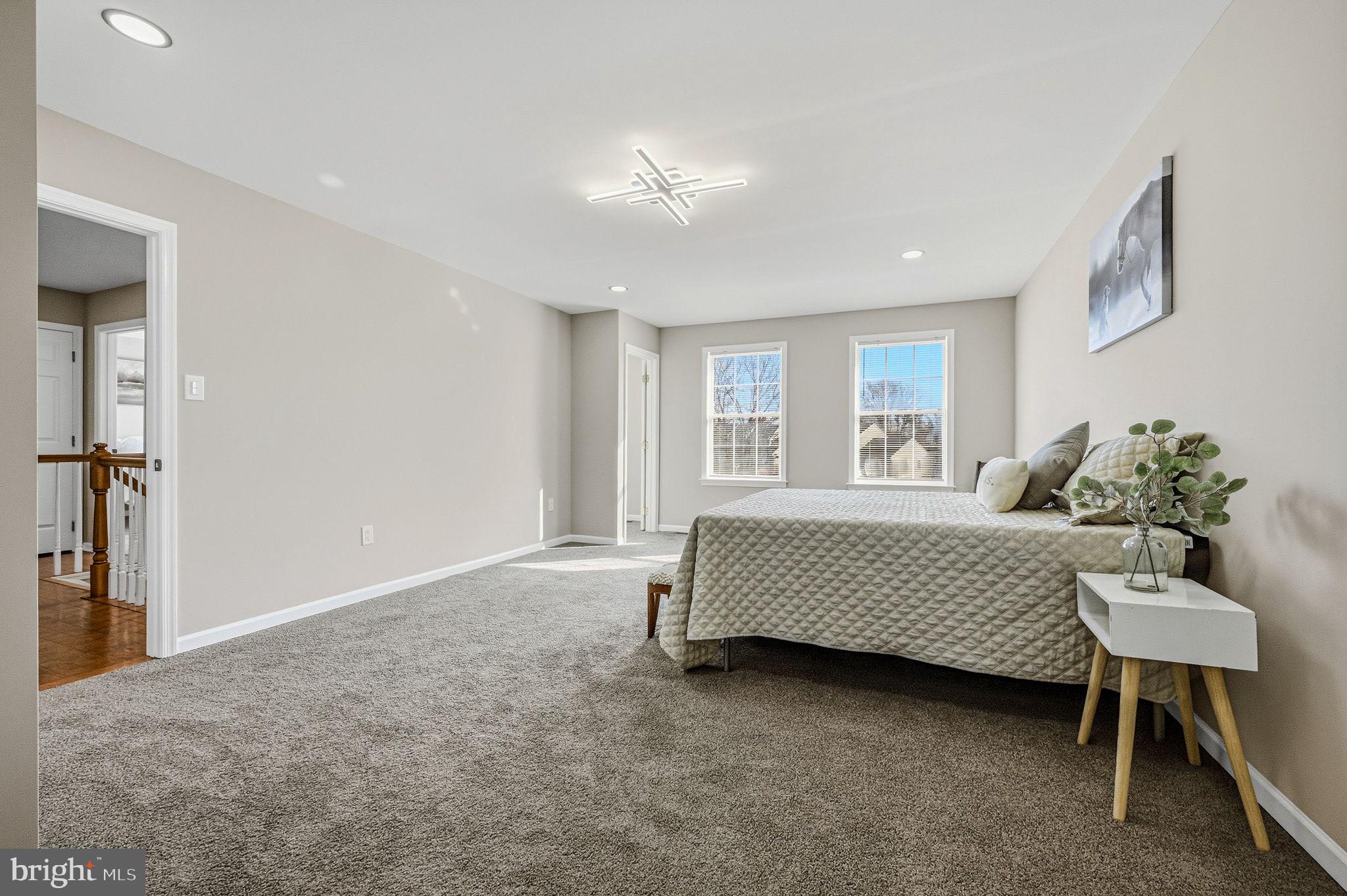 SALEM TRACE - Residential