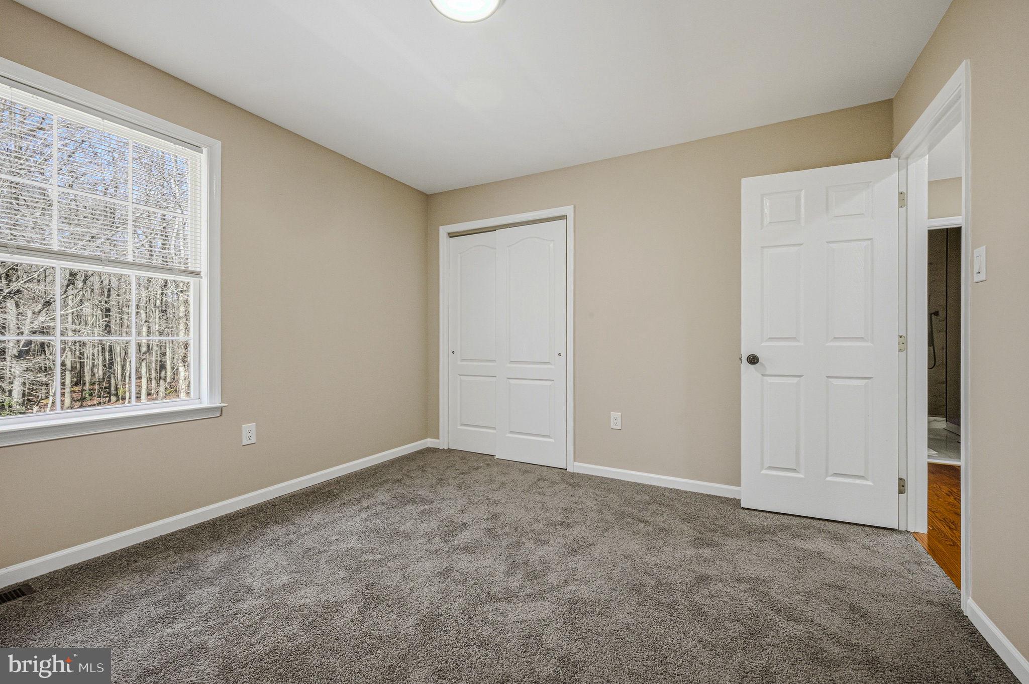 SALEM TRACE - Residential