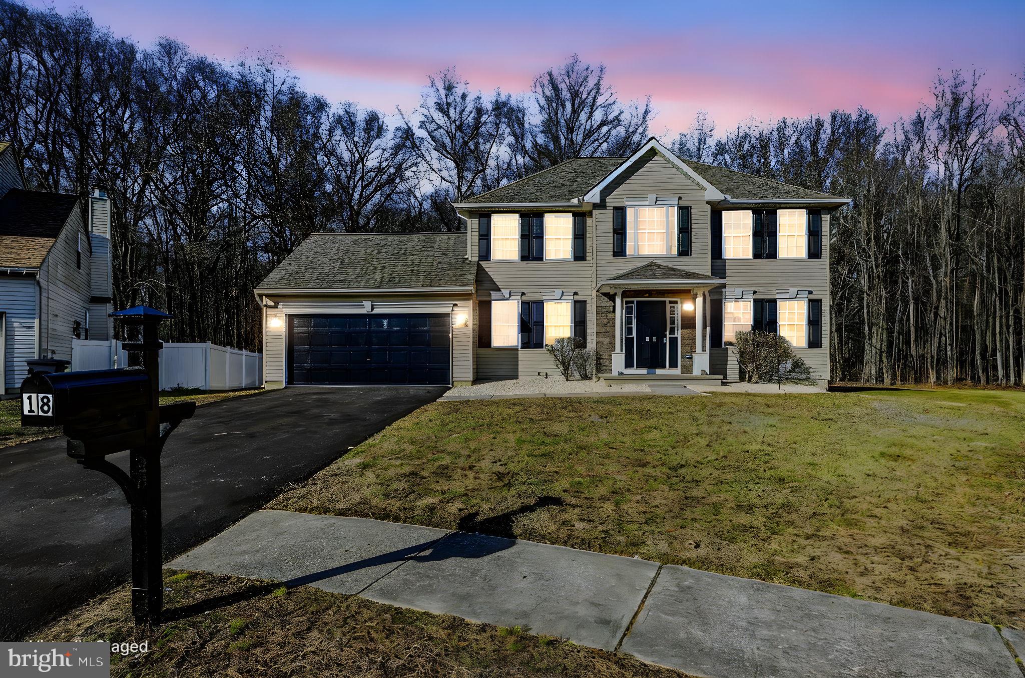 SALEM TRACE - Residential