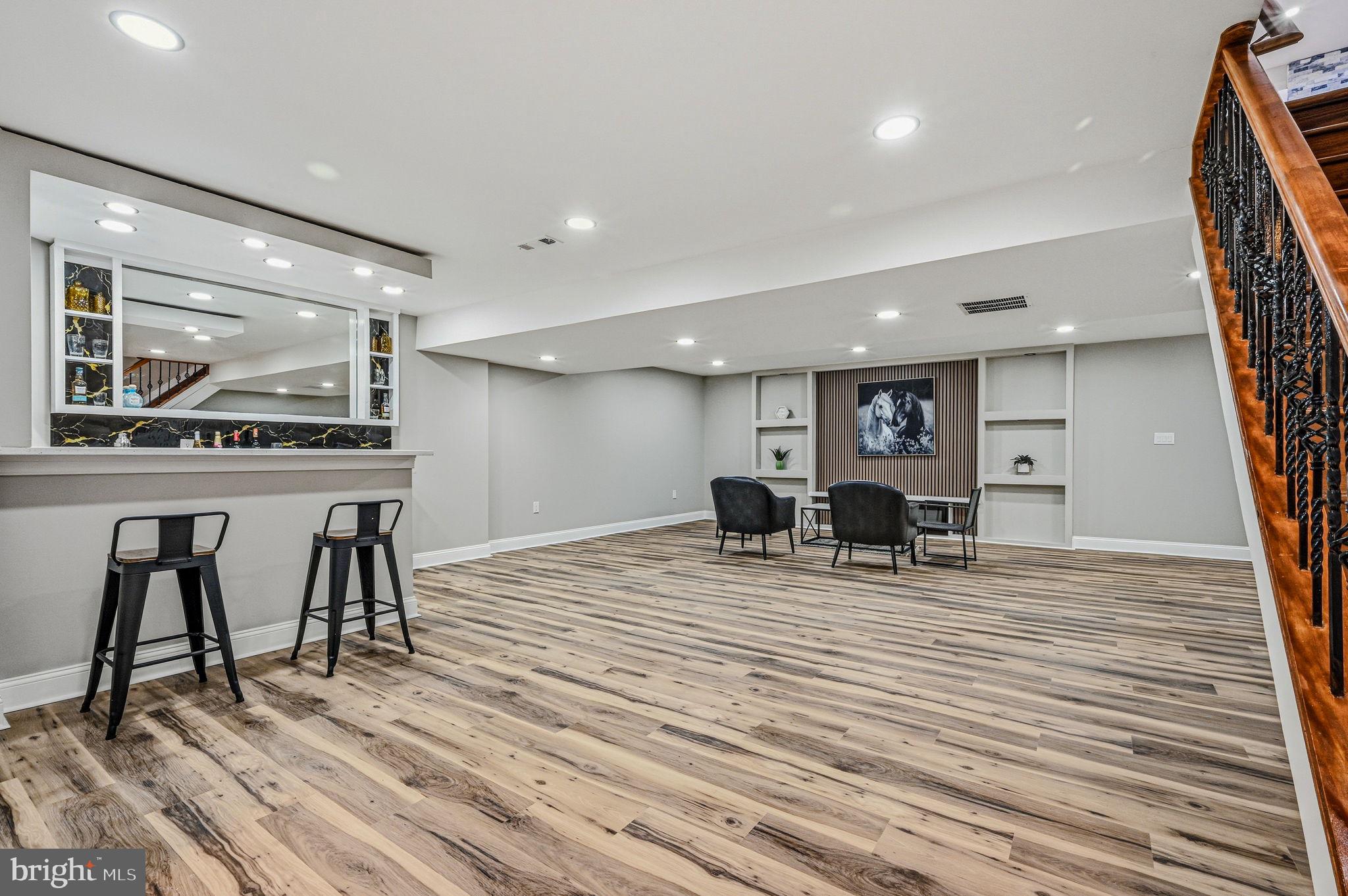 SALEM TRACE - Residential