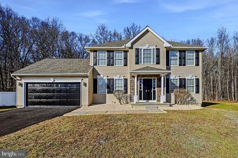 18 MAPLESHADE ROAD NEWARK DE 19702