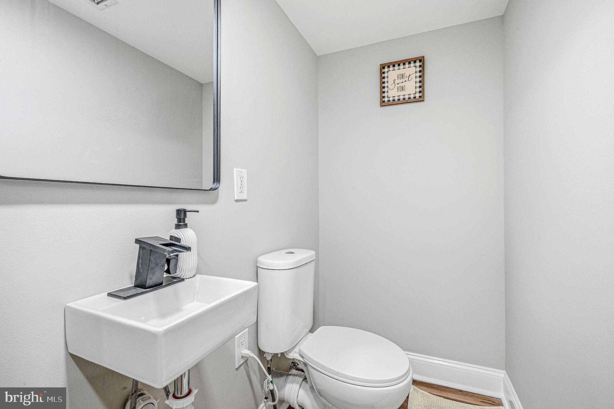 SALEM TRACE - Residential