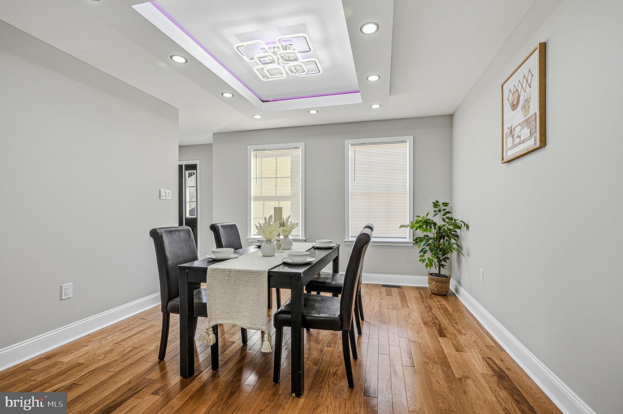 SALEM TRACE - Residential