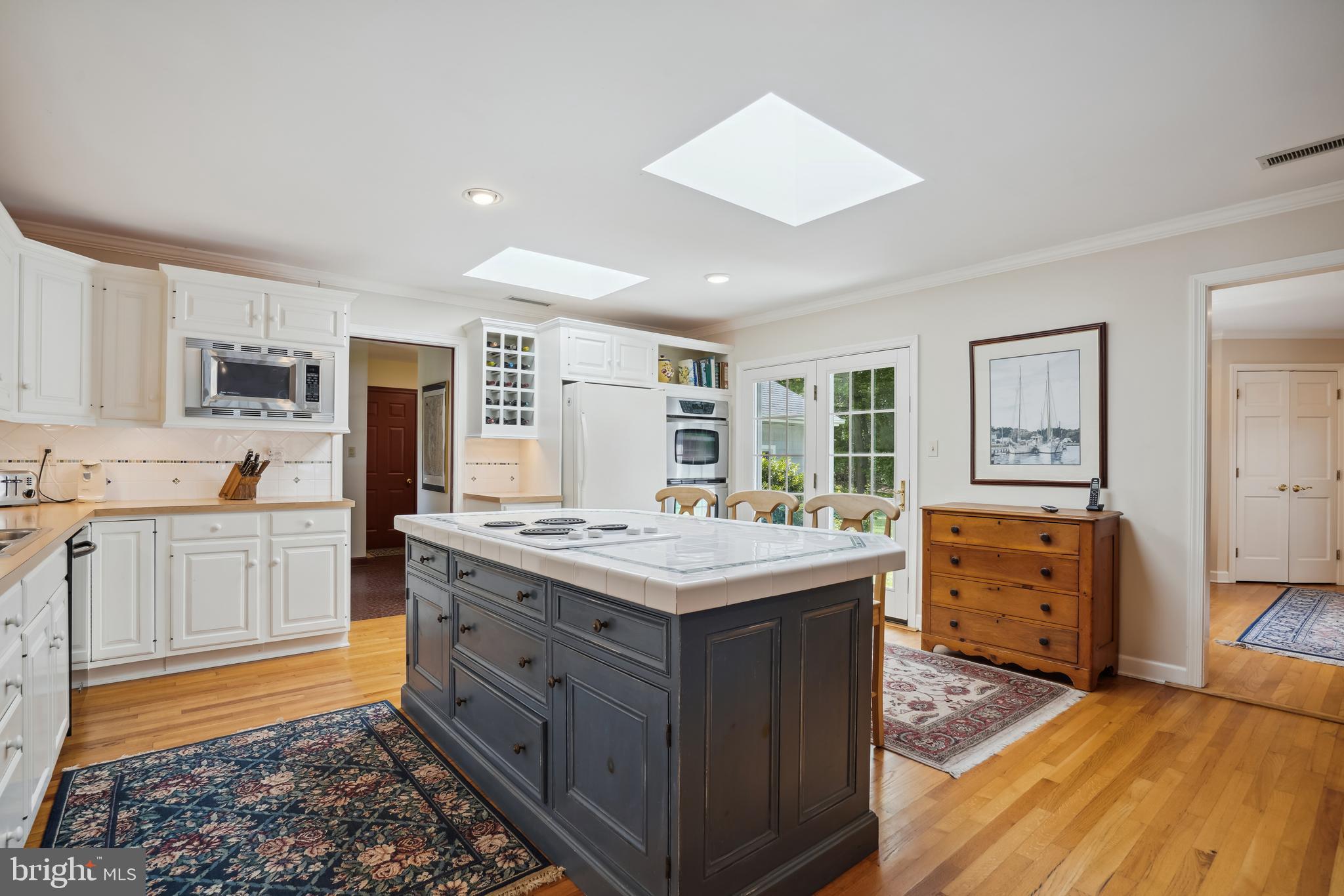 ROYAL OAK - Residential