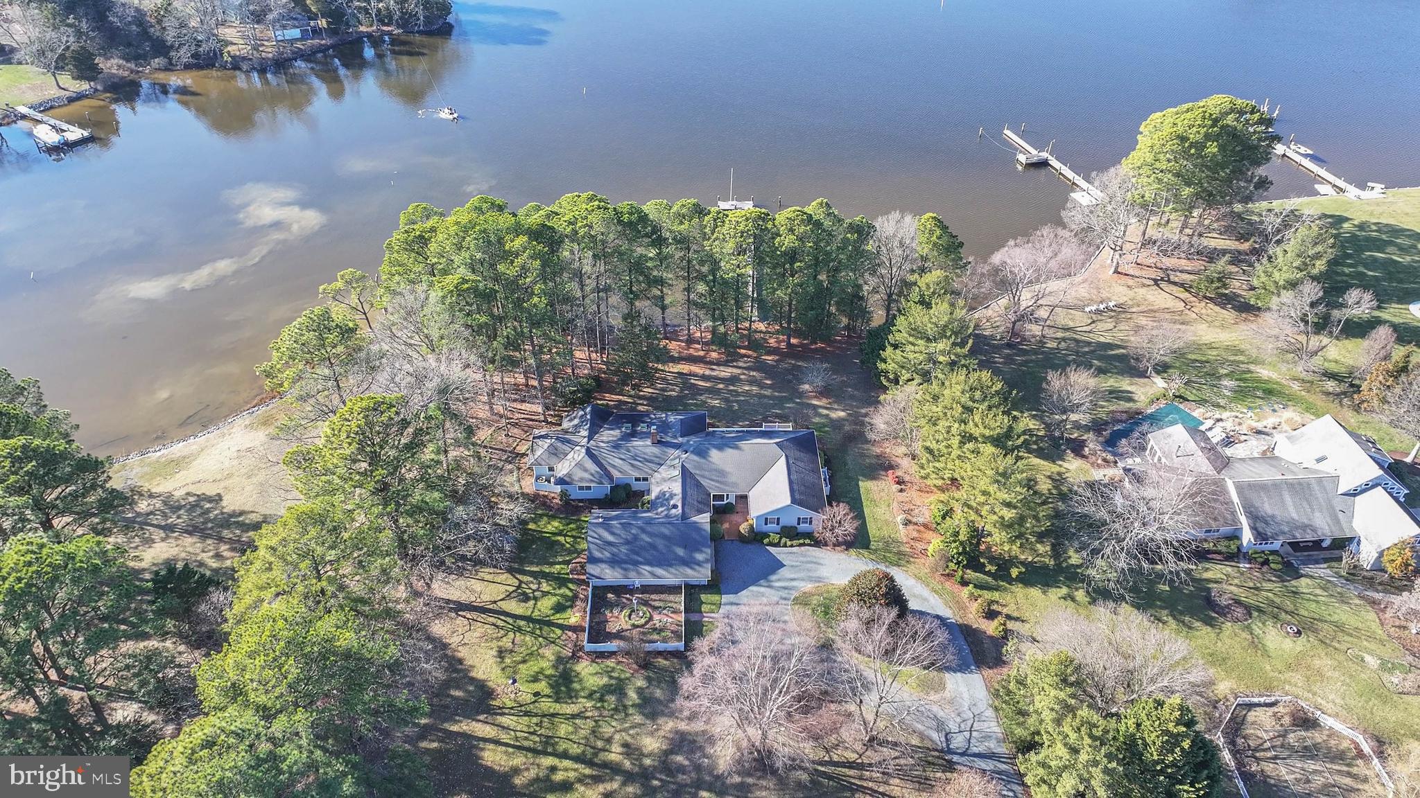 ROYAL OAK - Residential