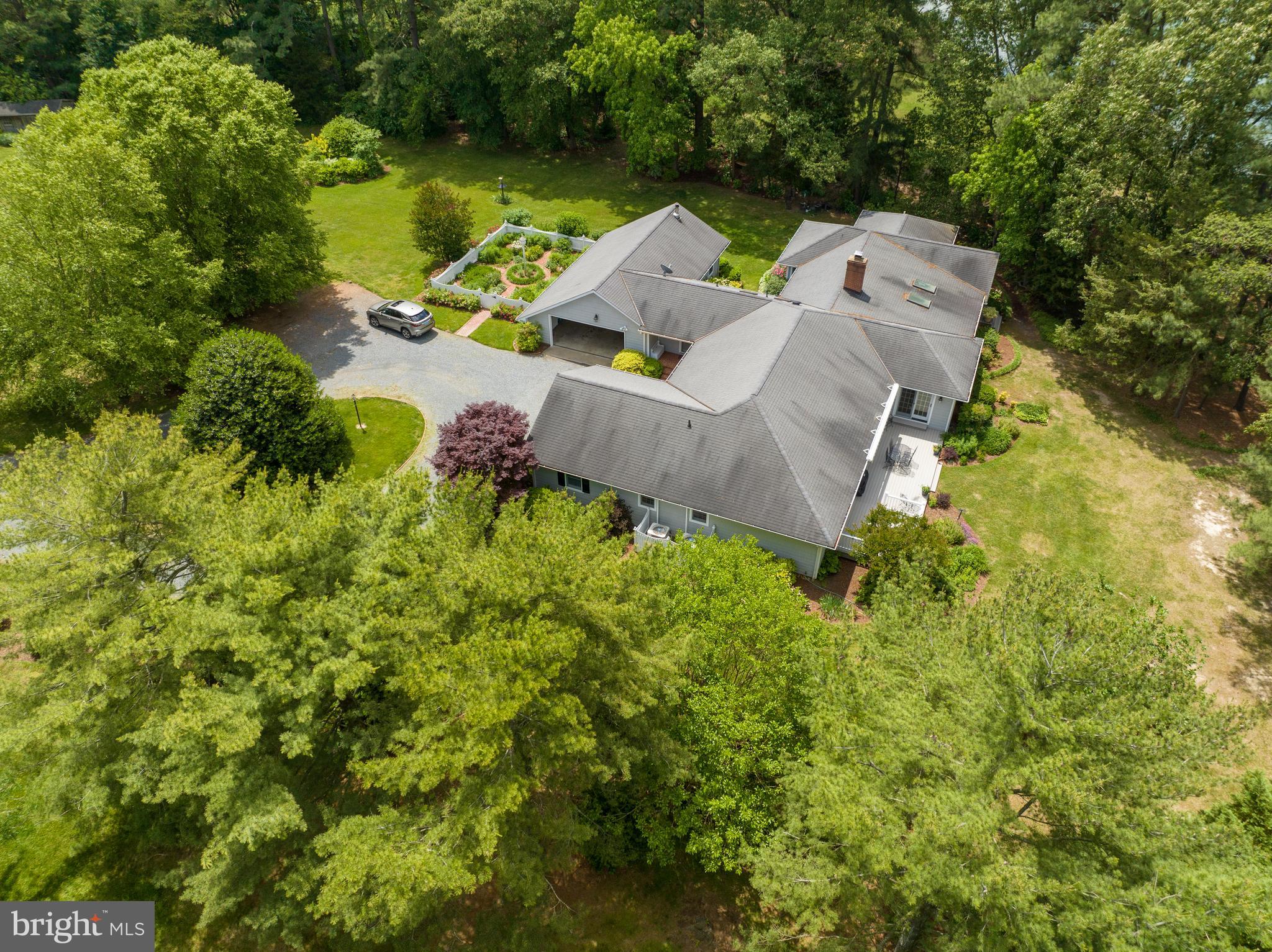 ROYAL OAK - Residential