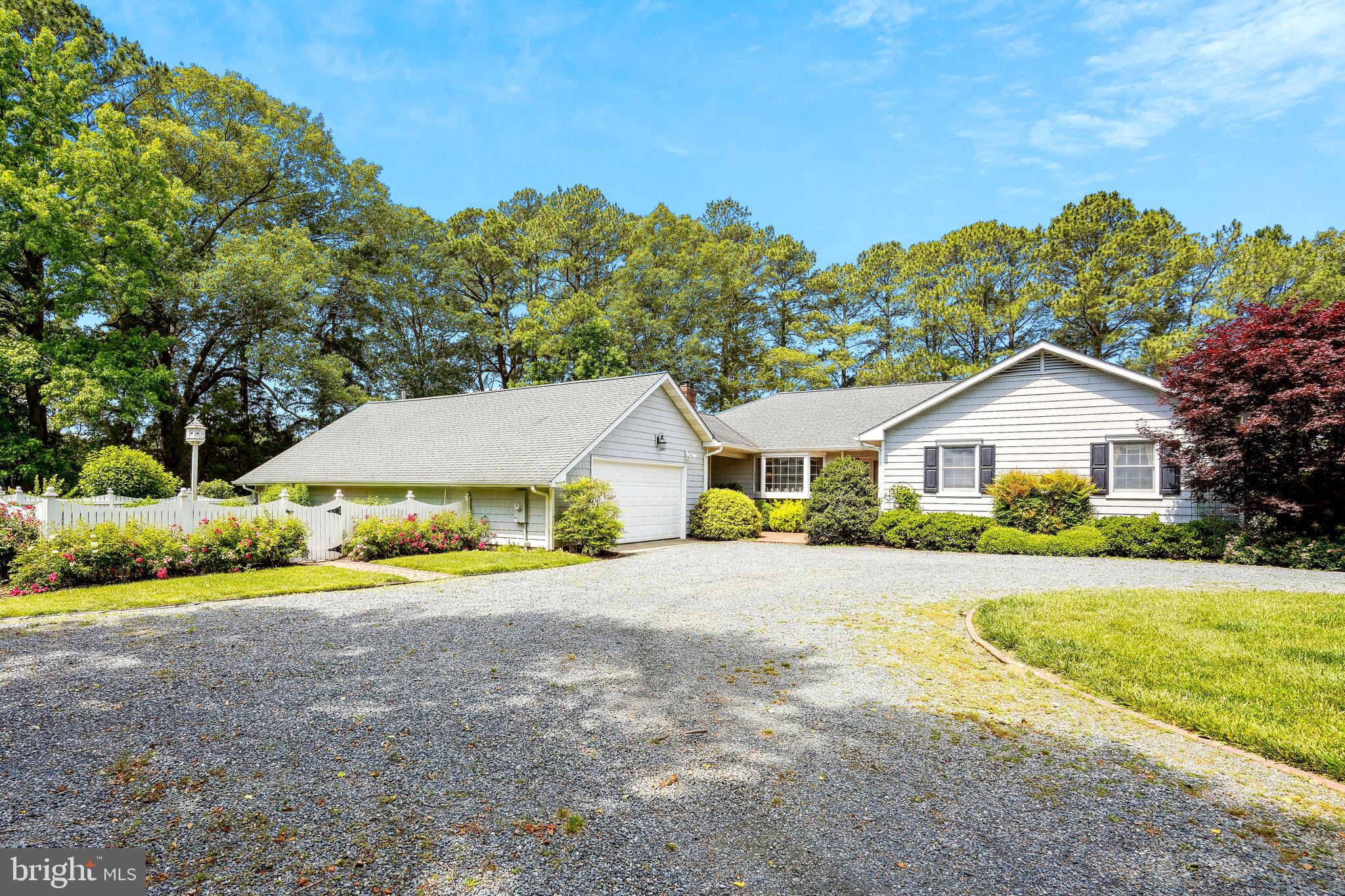 ROYAL OAK - Residential