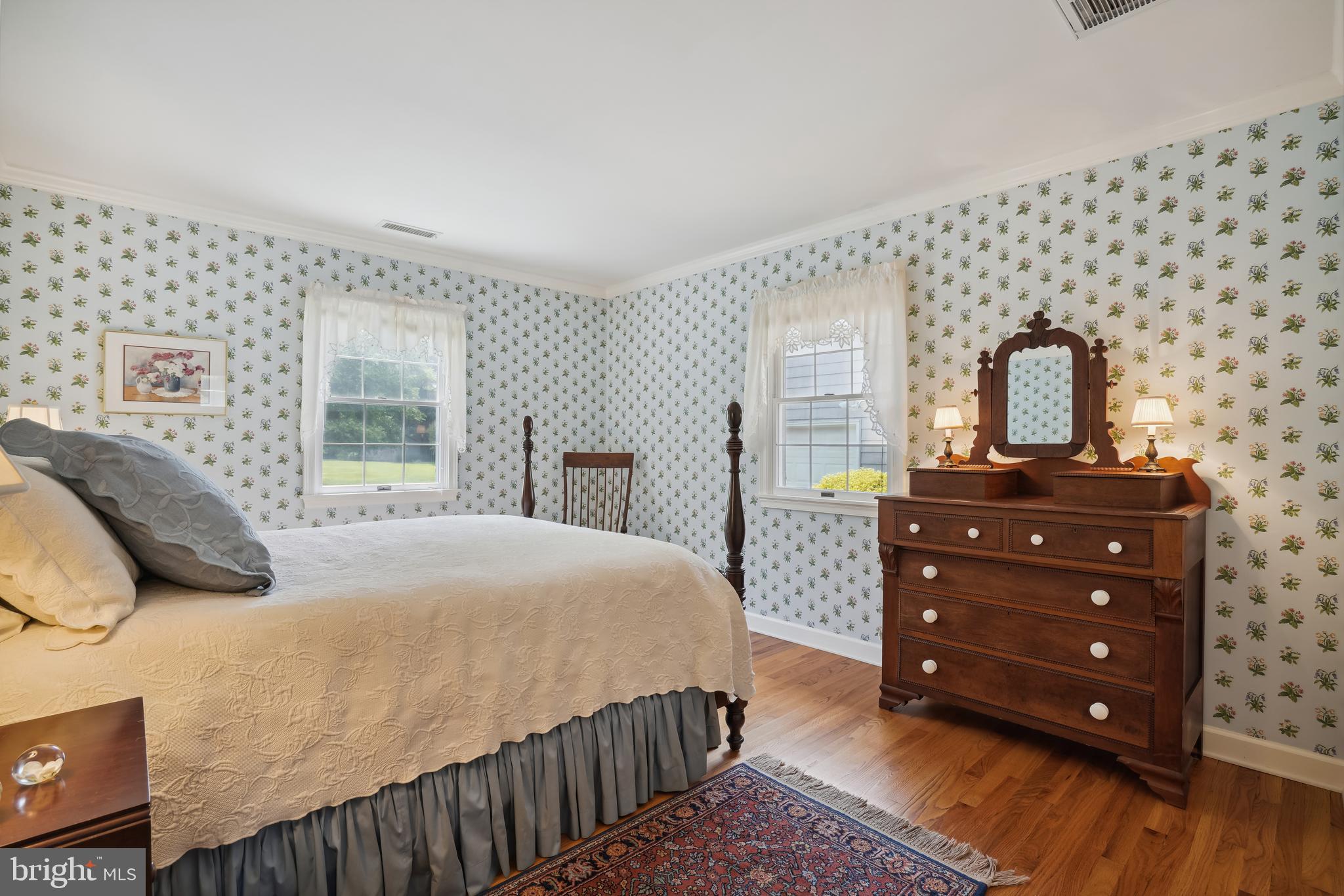 ROYAL OAK - Residential