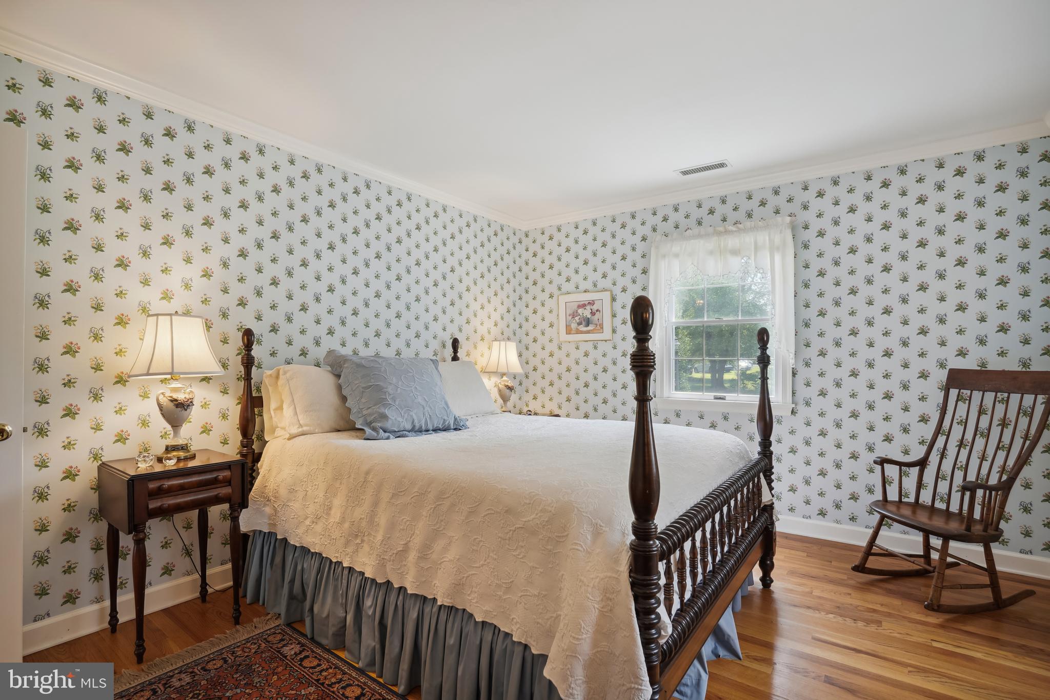 ROYAL OAK - Residential