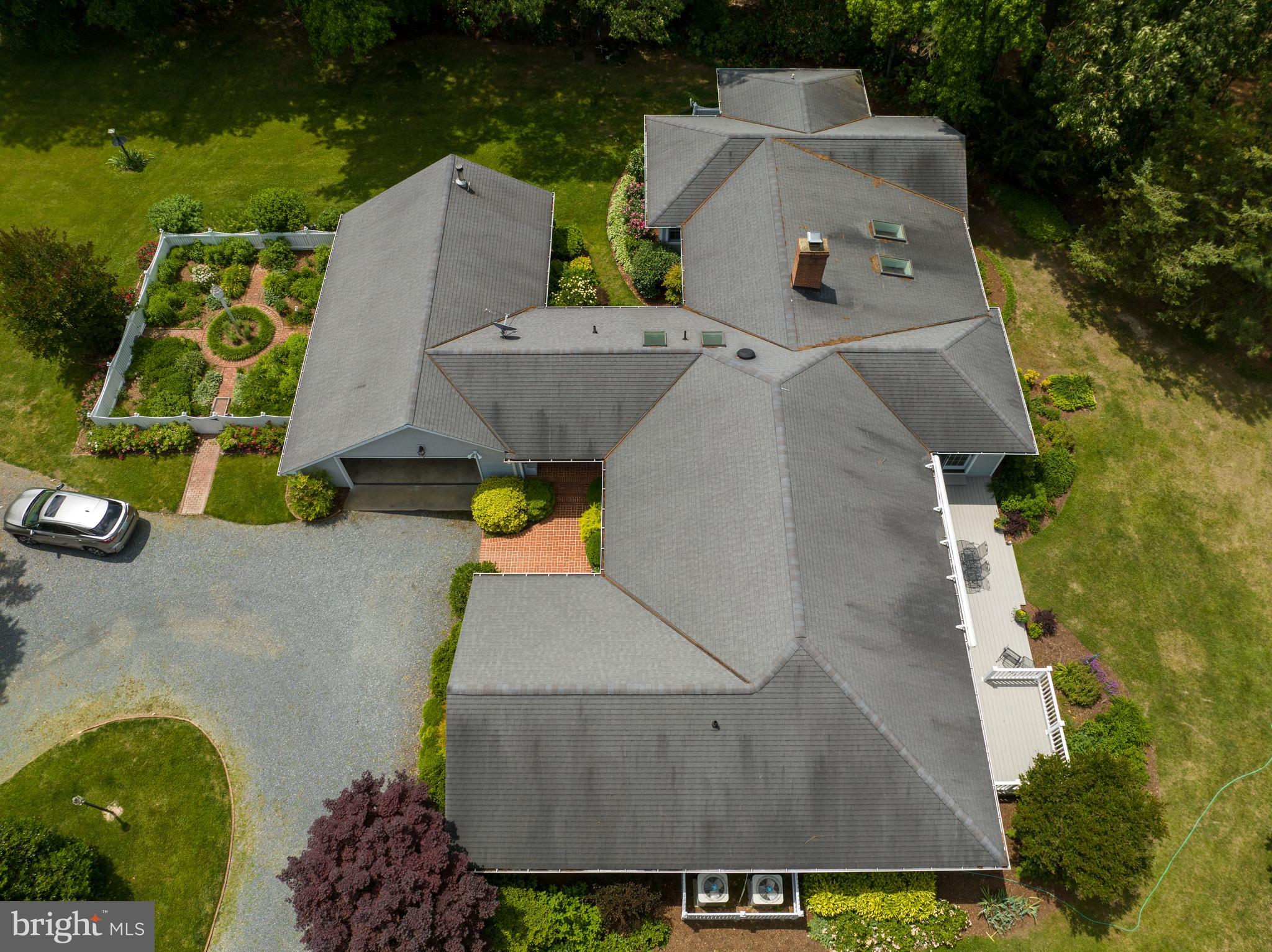 ROYAL OAK - Residential