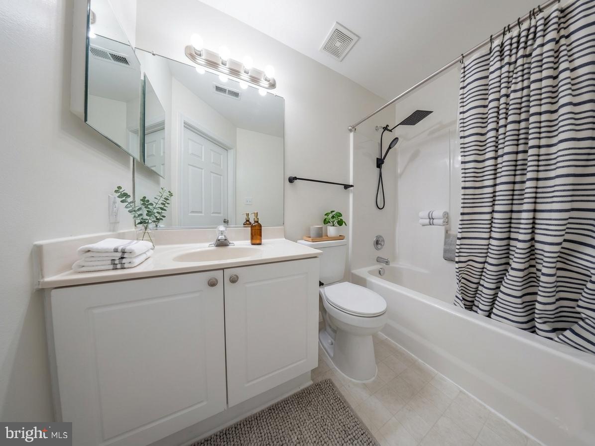 POTOMAC HILLS - Residential