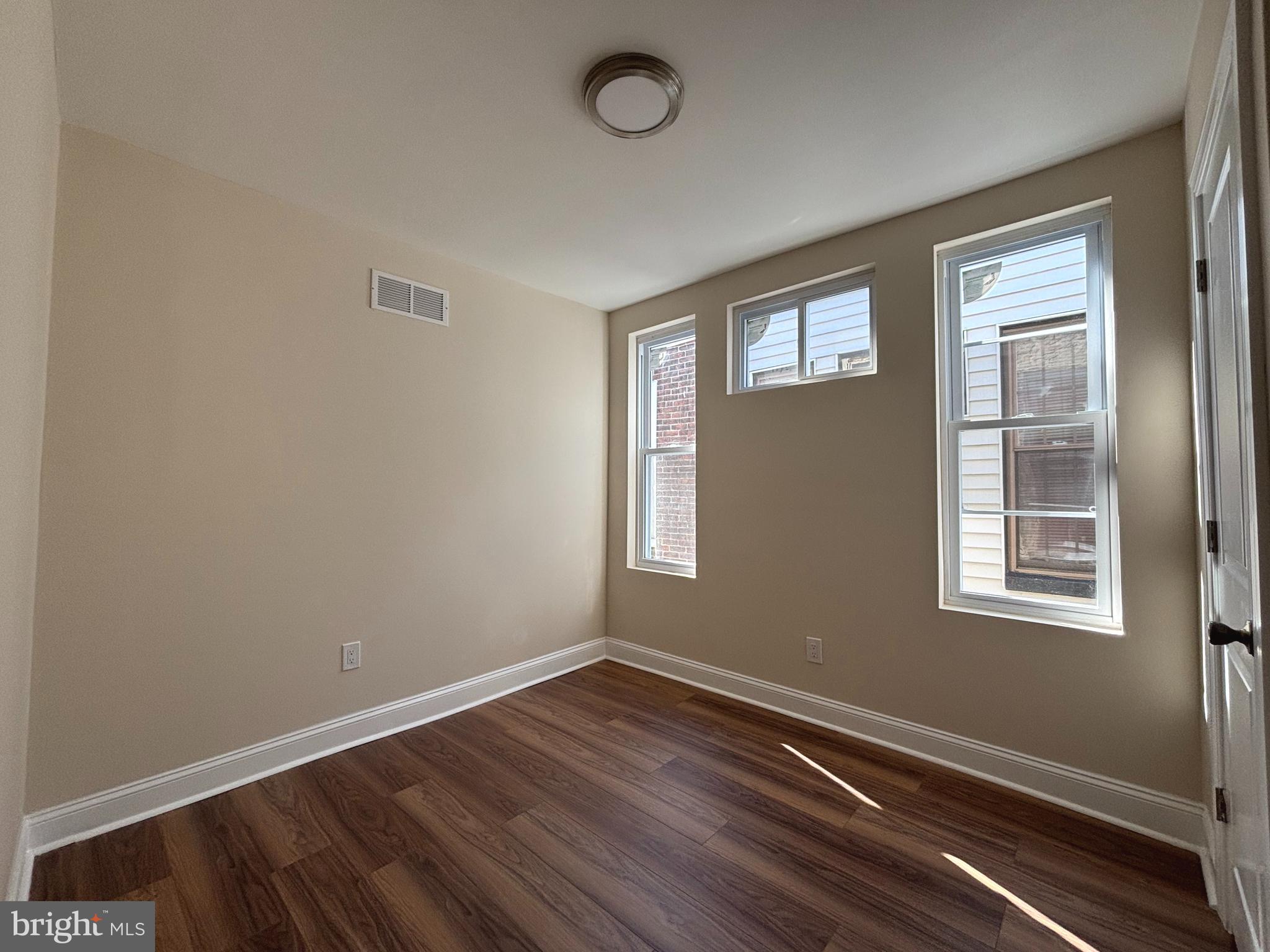 KINGSESSING - Residential