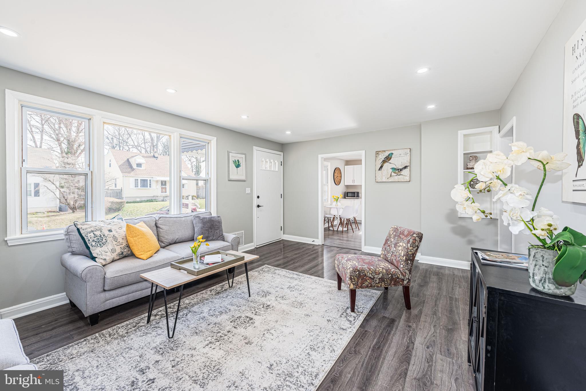 CAMPFIELD GARDENS - Residential