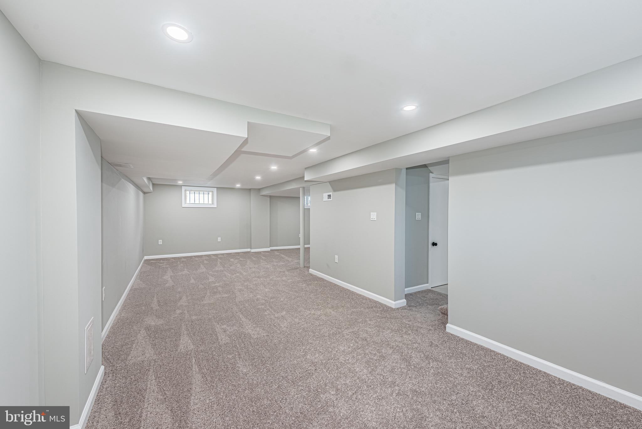 CAMPFIELD GARDENS - Residential