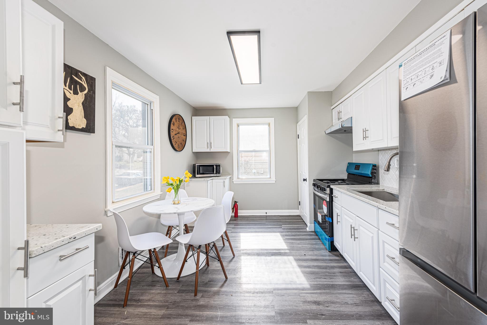 CAMPFIELD GARDENS - Residential