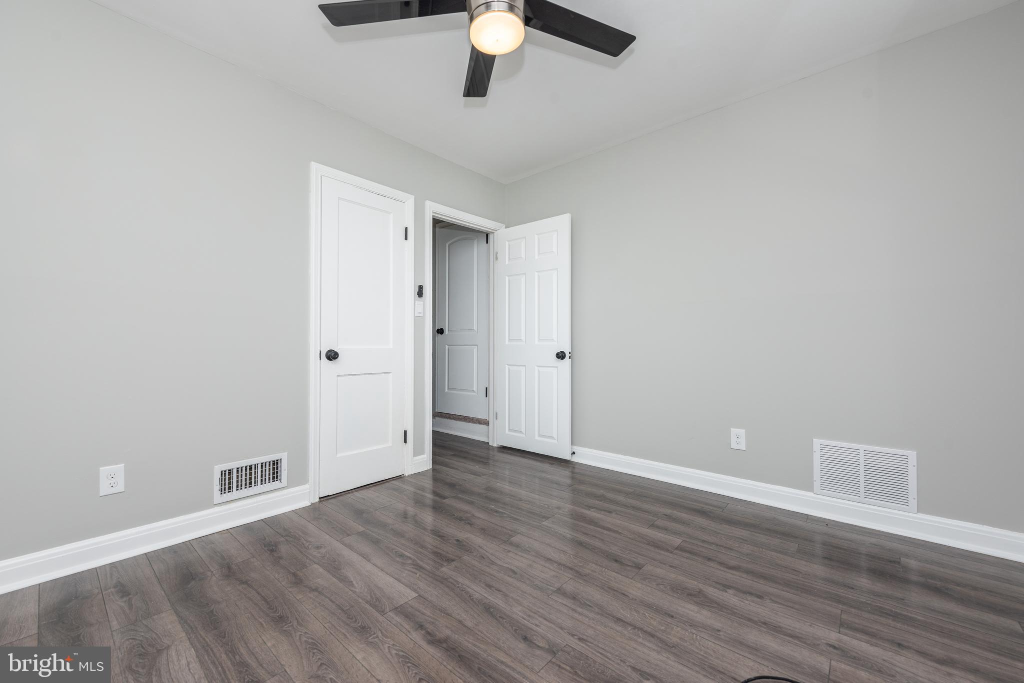 CAMPFIELD GARDENS - Residential