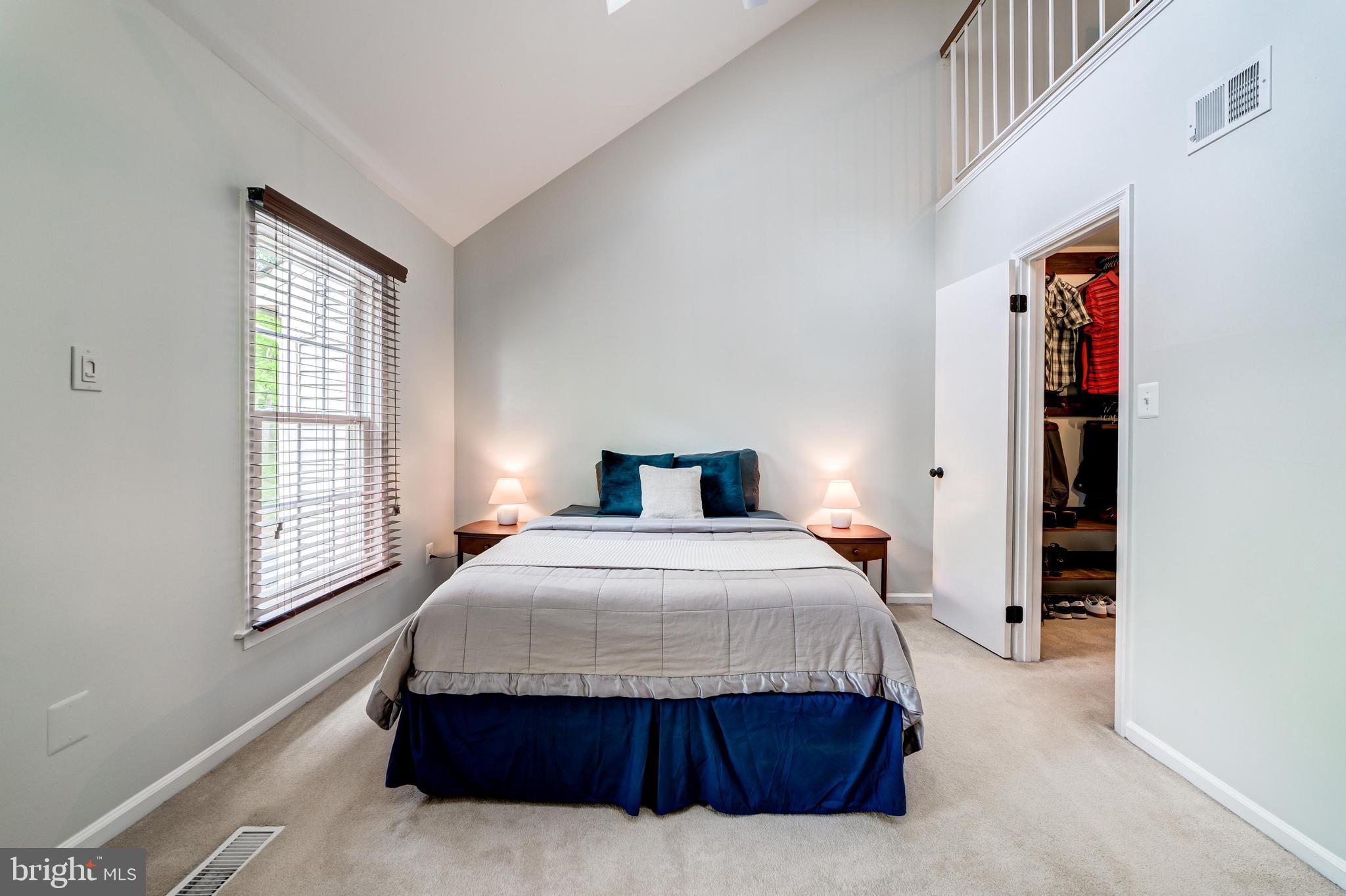 SPRINGFIELD OAKS - Residential