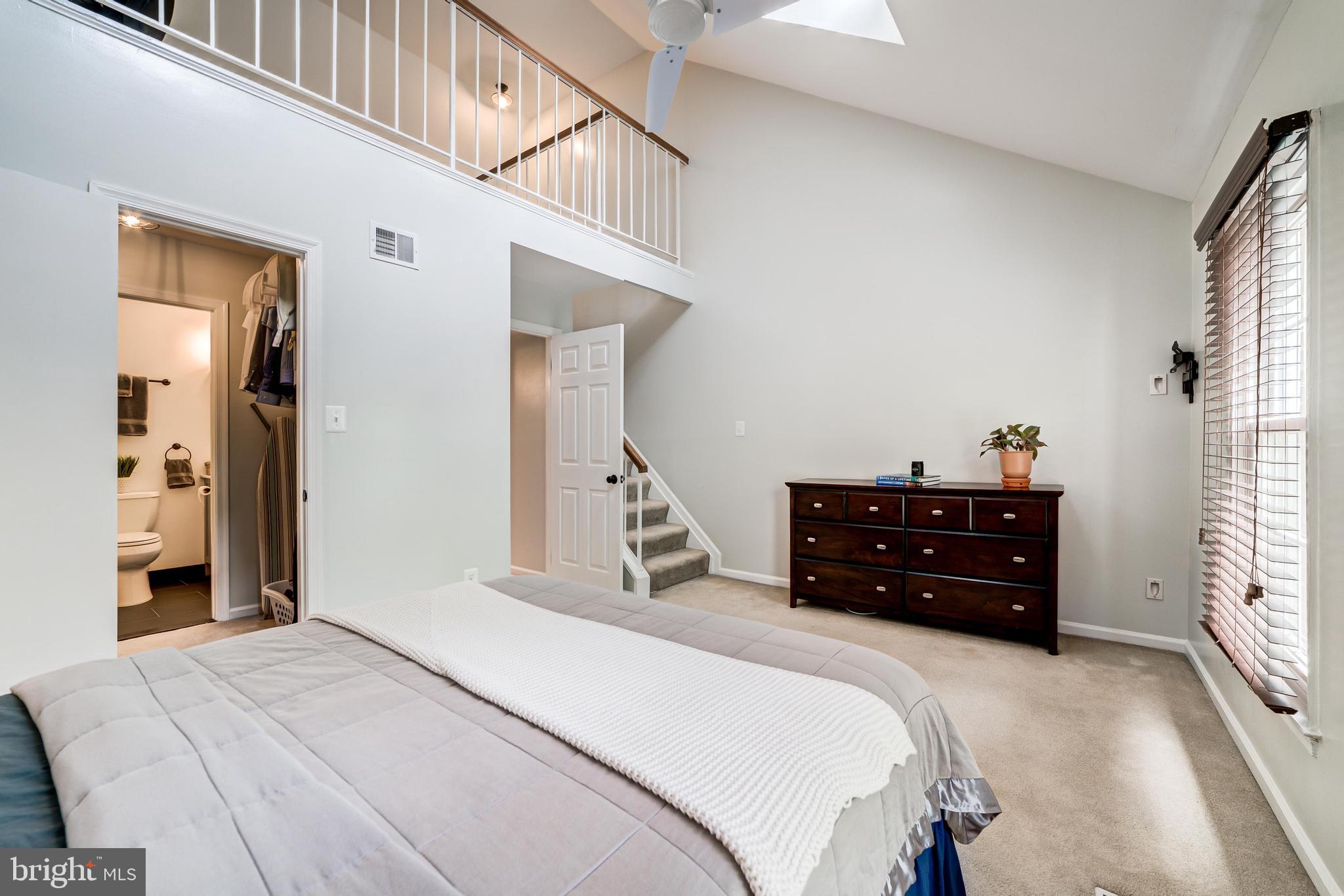 SPRINGFIELD OAKS - Residential