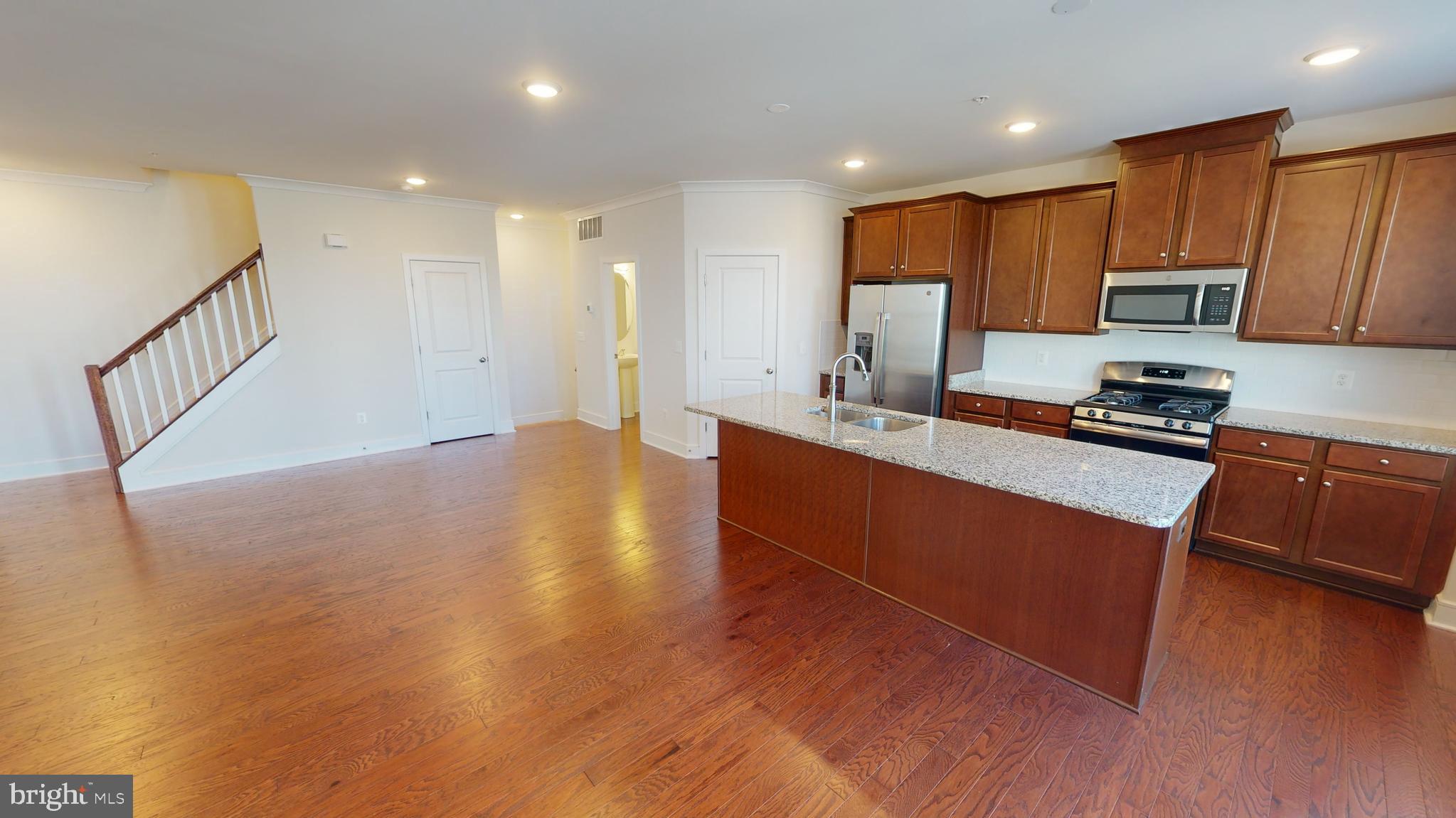 STONE MILL - Residential Lease