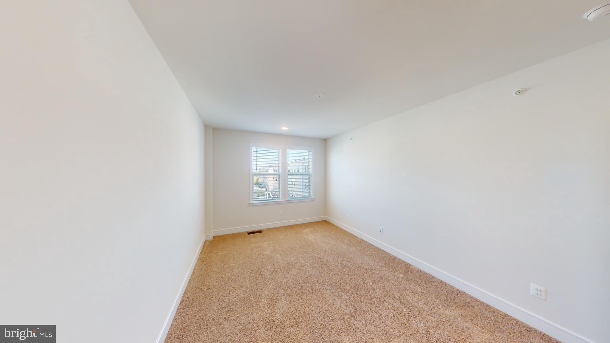 STONE MILL - Residential Lease