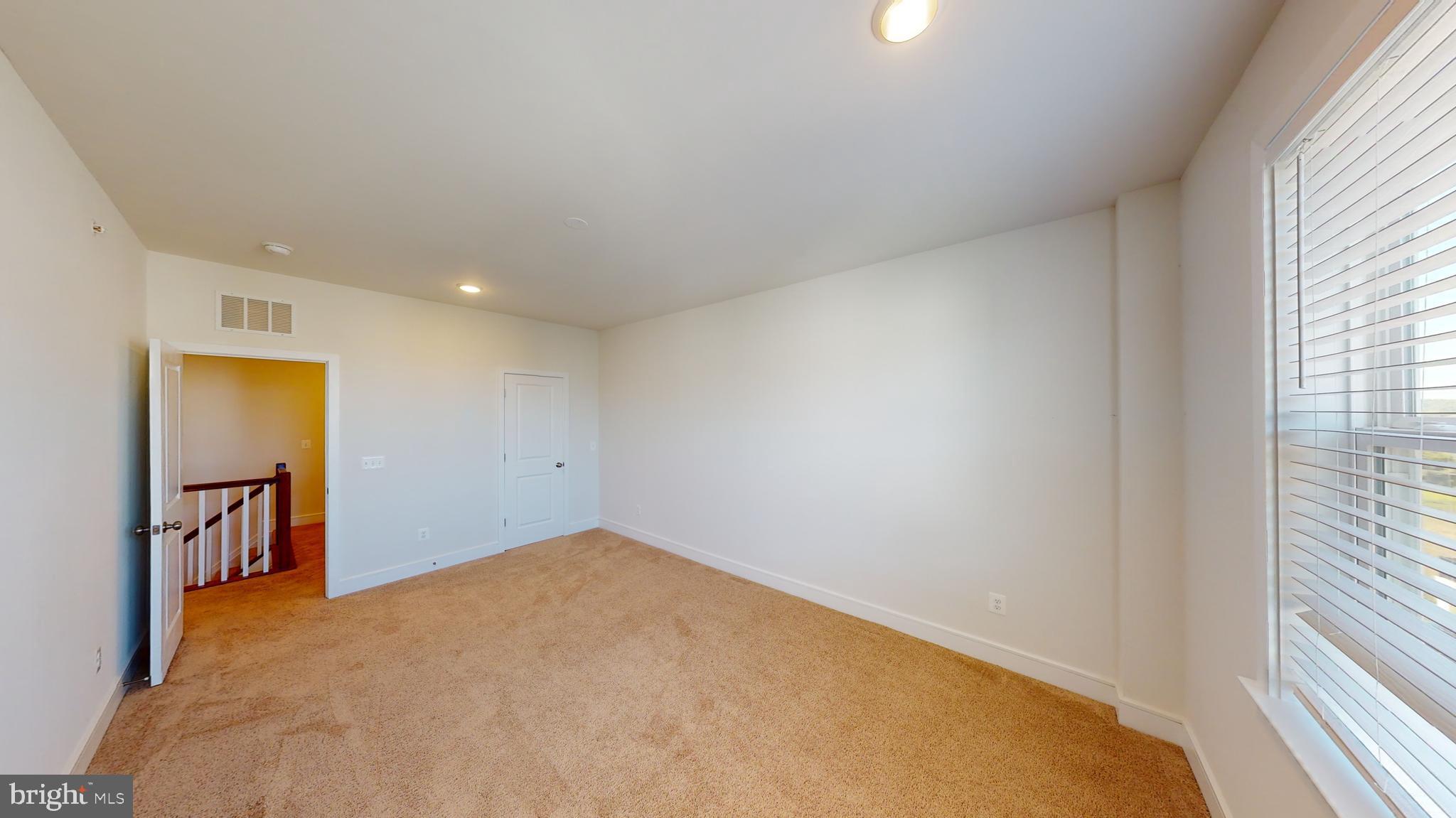 STONE MILL - Residential Lease