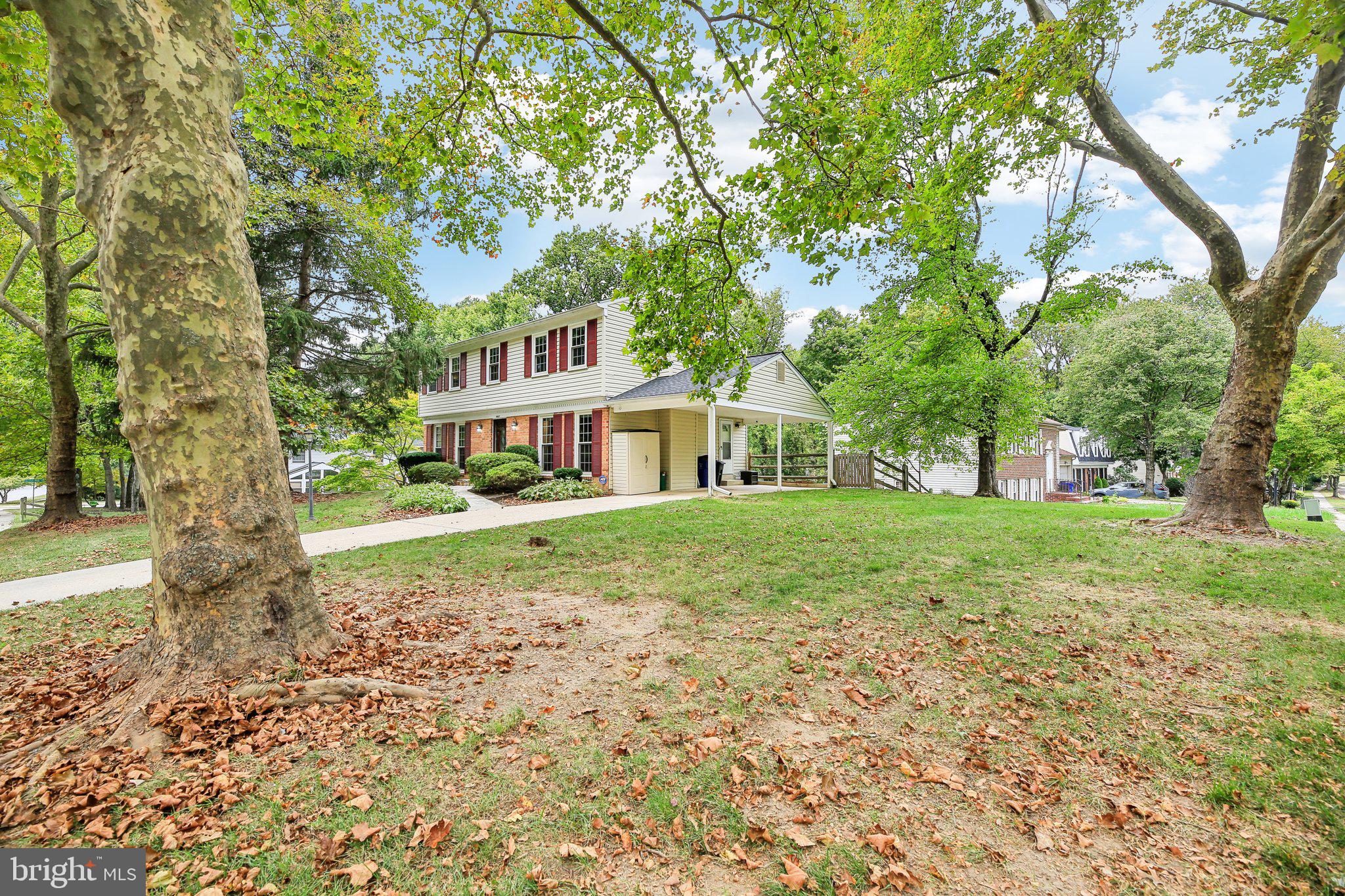 VILLAGE OF LONG REACH - Residential