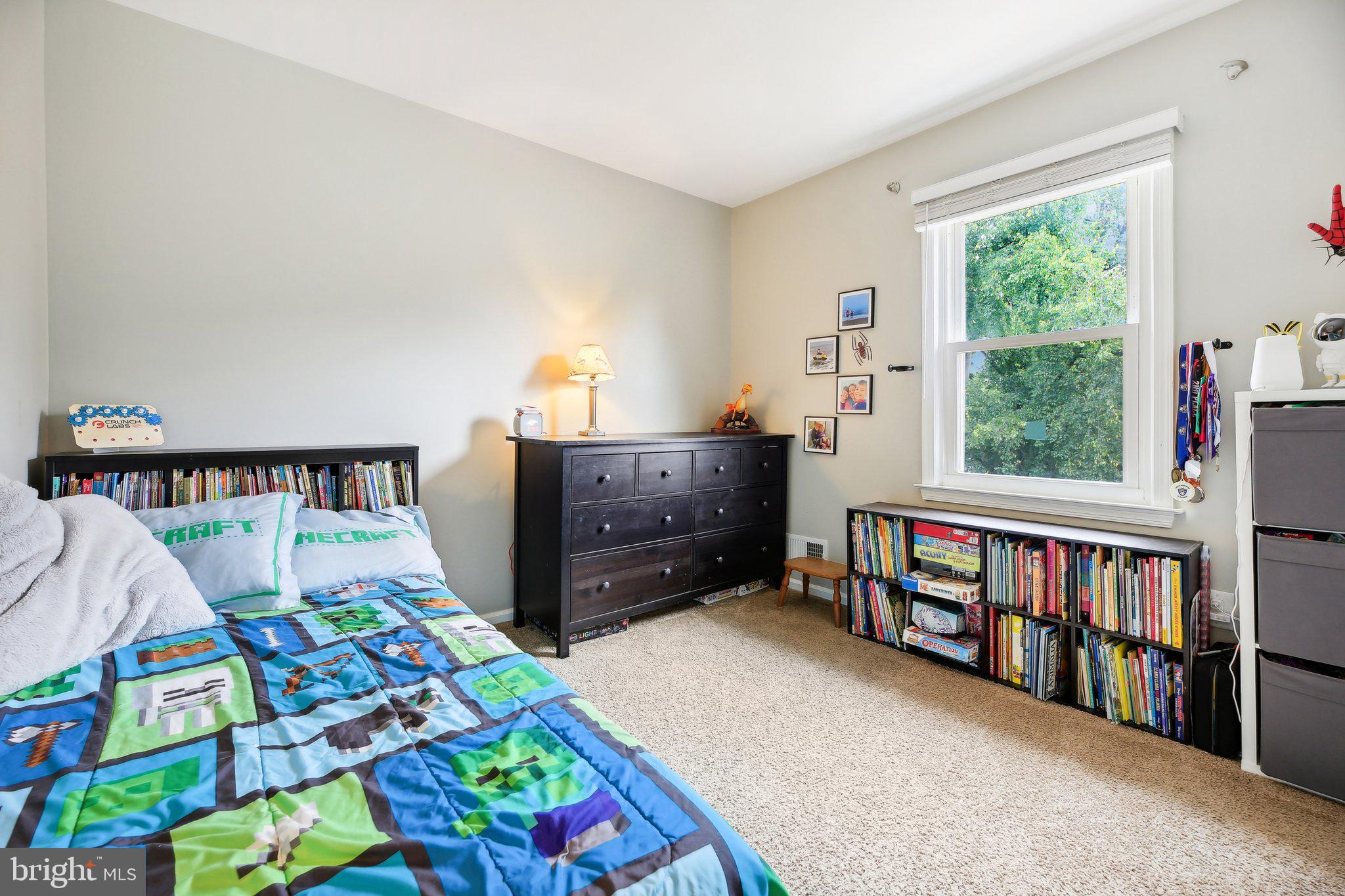 VILLAGE OF LONG REACH - Residential