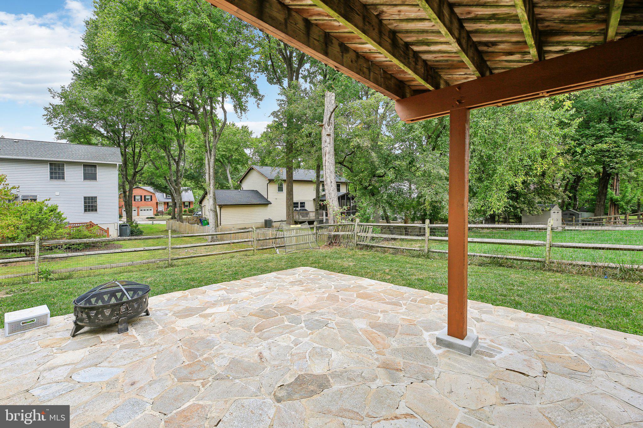 VILLAGE OF LONG REACH - Residential