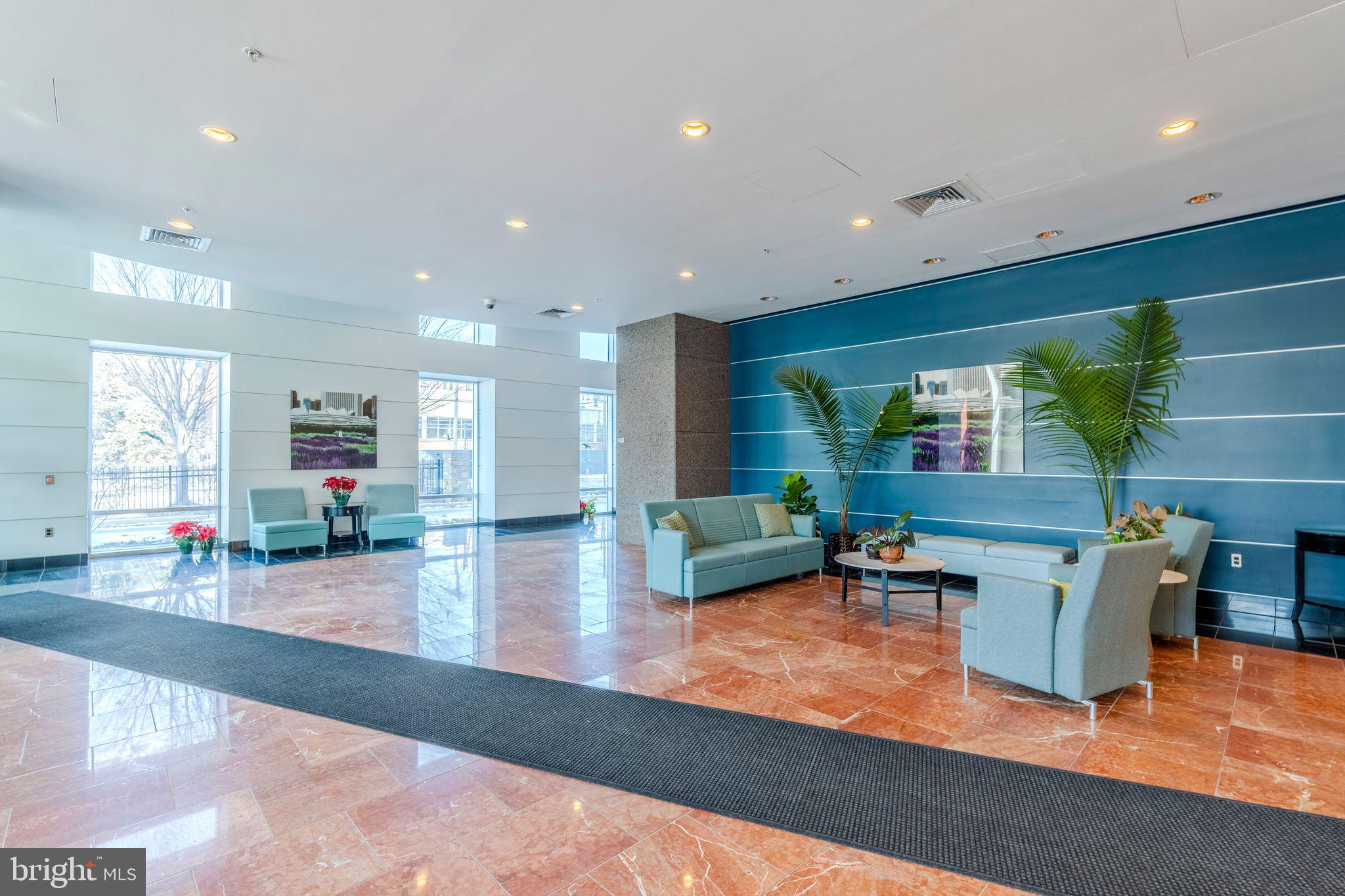901 N PENN STREET F407