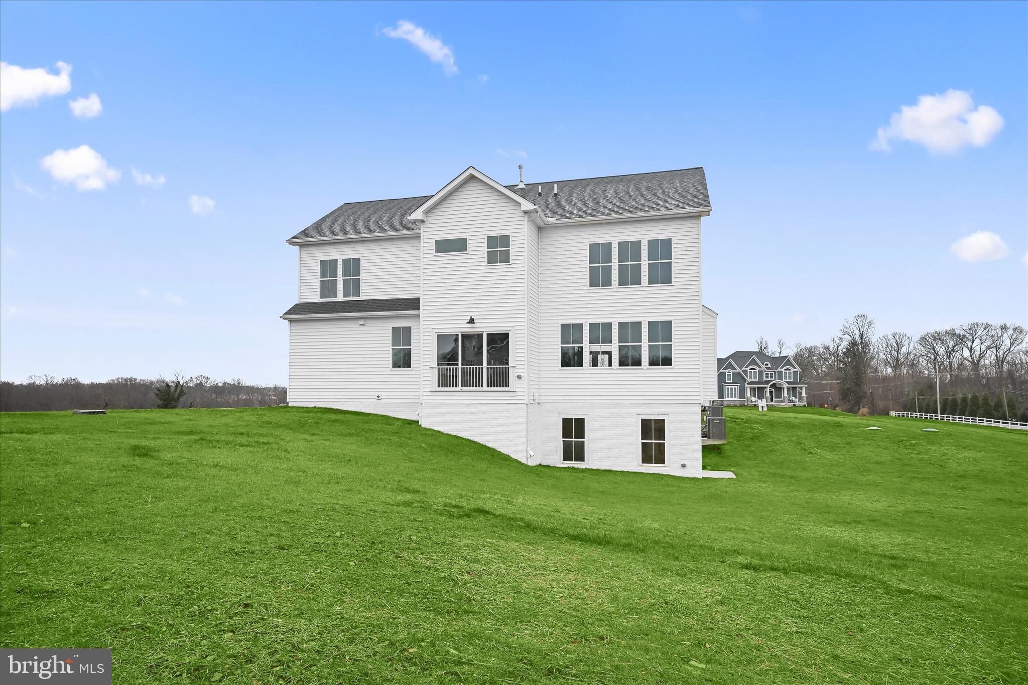 SHAMROCK ESTATES - Residential