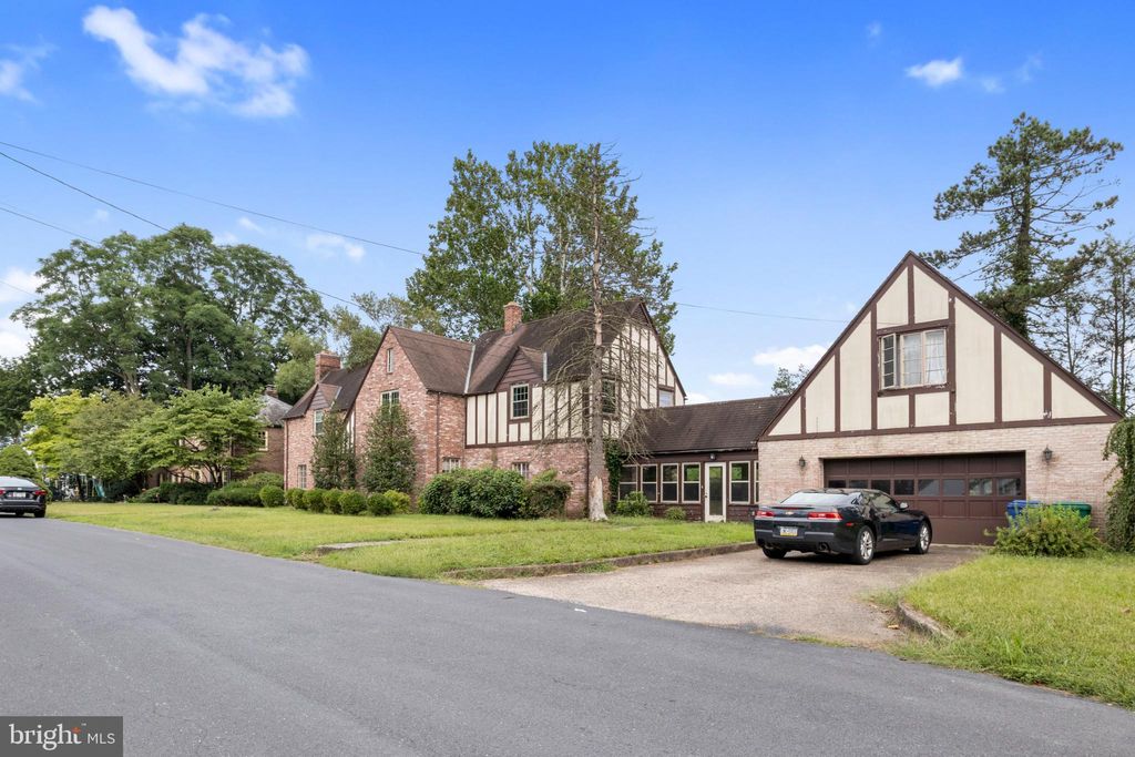 Photo of 4133 Ridgeview Road, HARRISBURG, PA 17112 (MLS # PADA2057070)