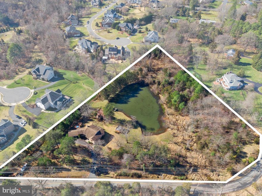 The lot is currently zoned for 1 house per acre.  Public utilties are avaiable.