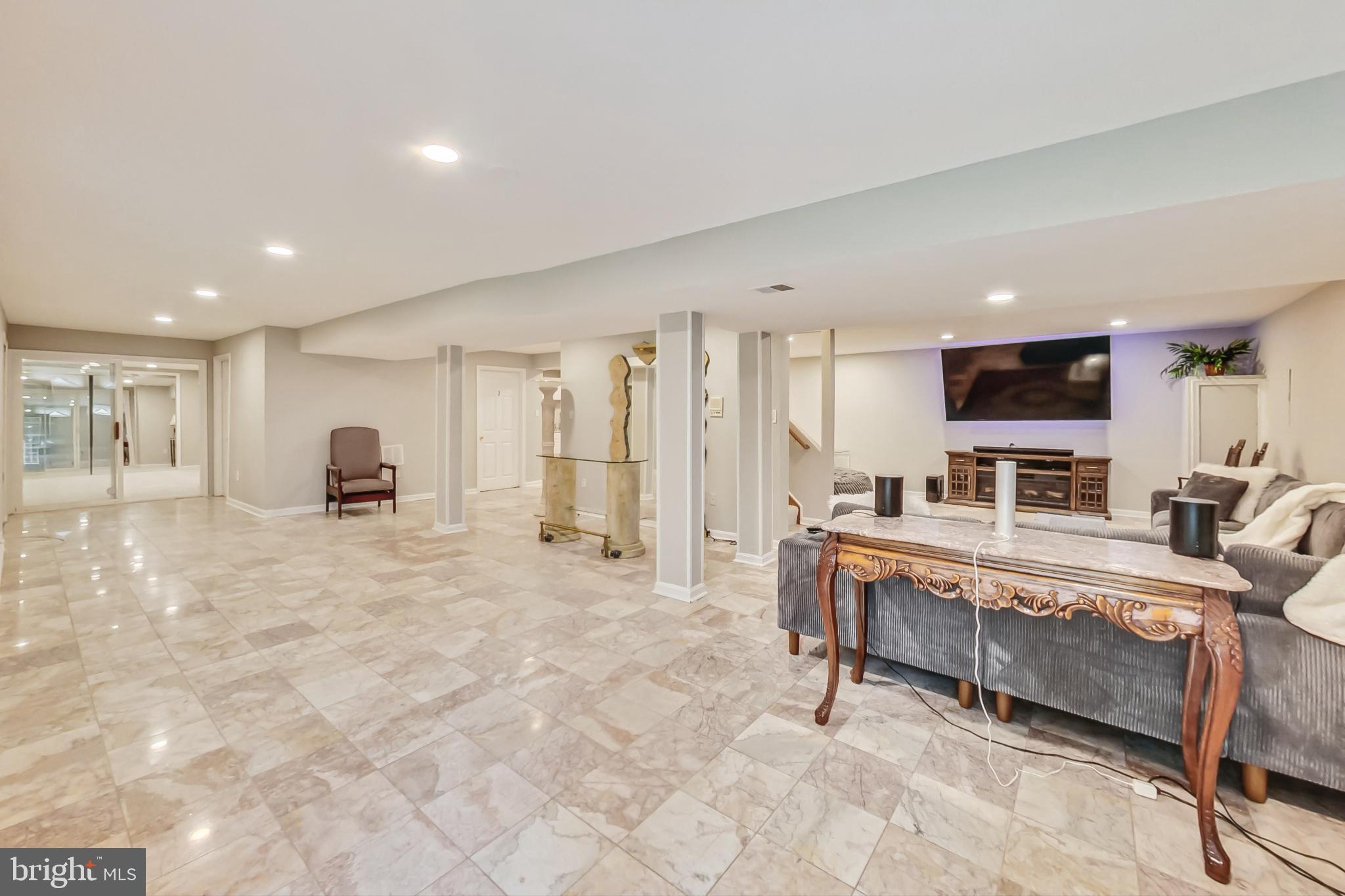 BARRINGTON - Residential