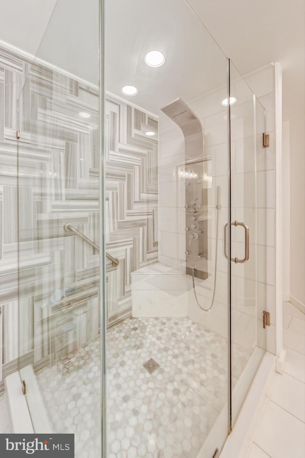 BARRINGTON - Residential