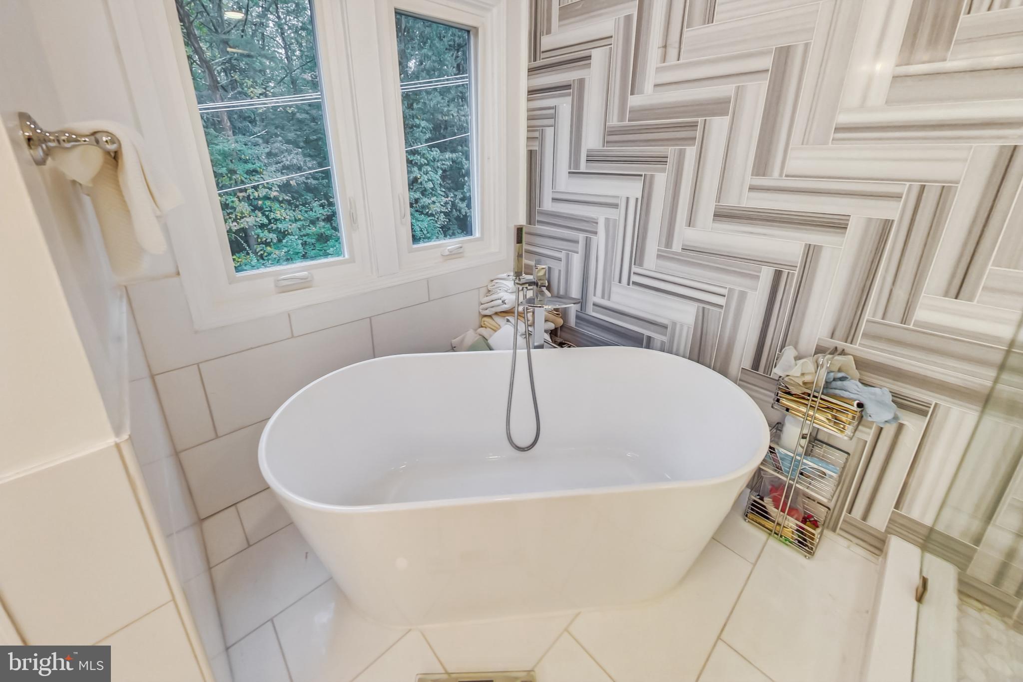 BARRINGTON - Residential